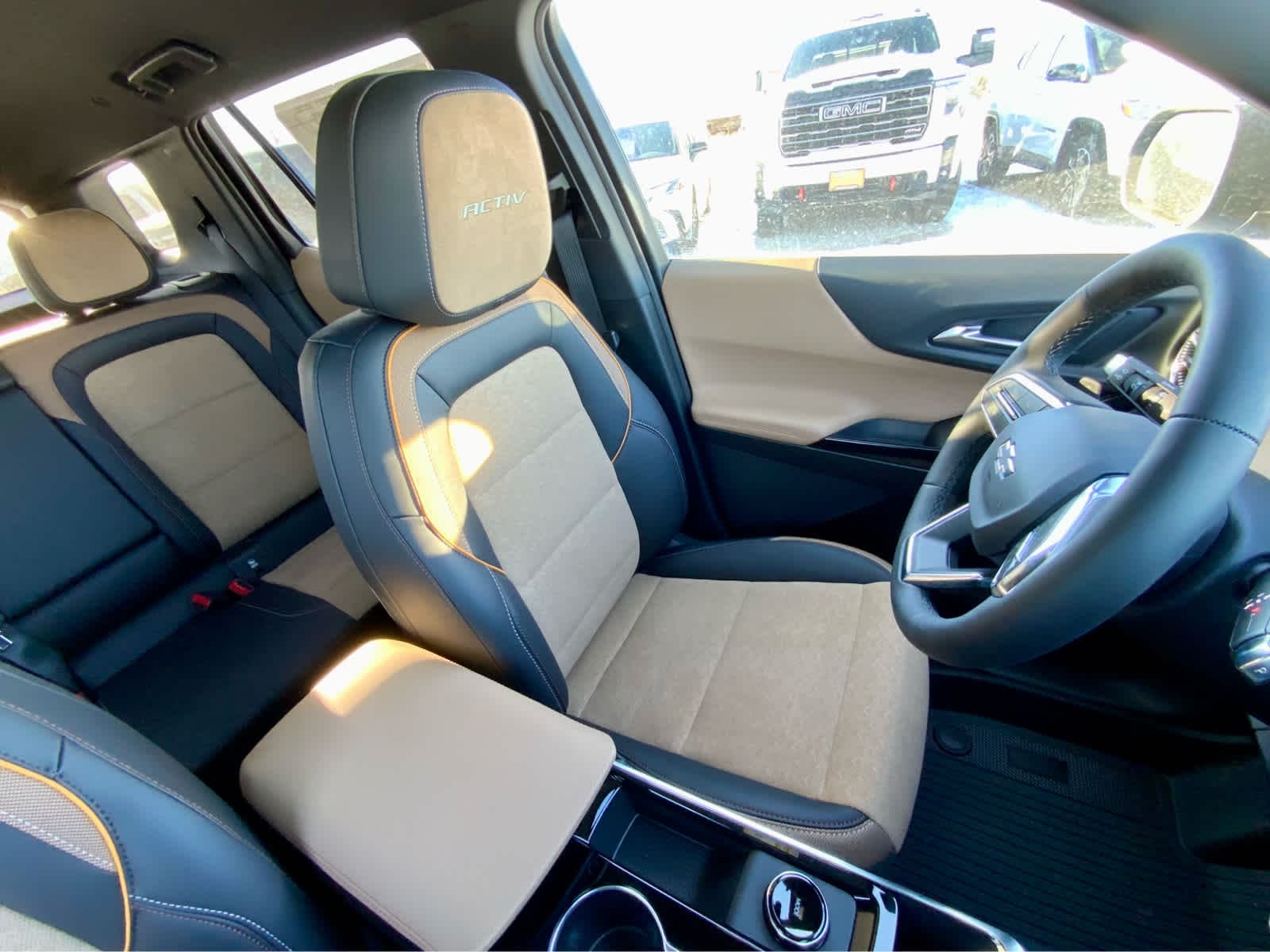 Thumbnail: 2026 Chevrolet Equinox - 28