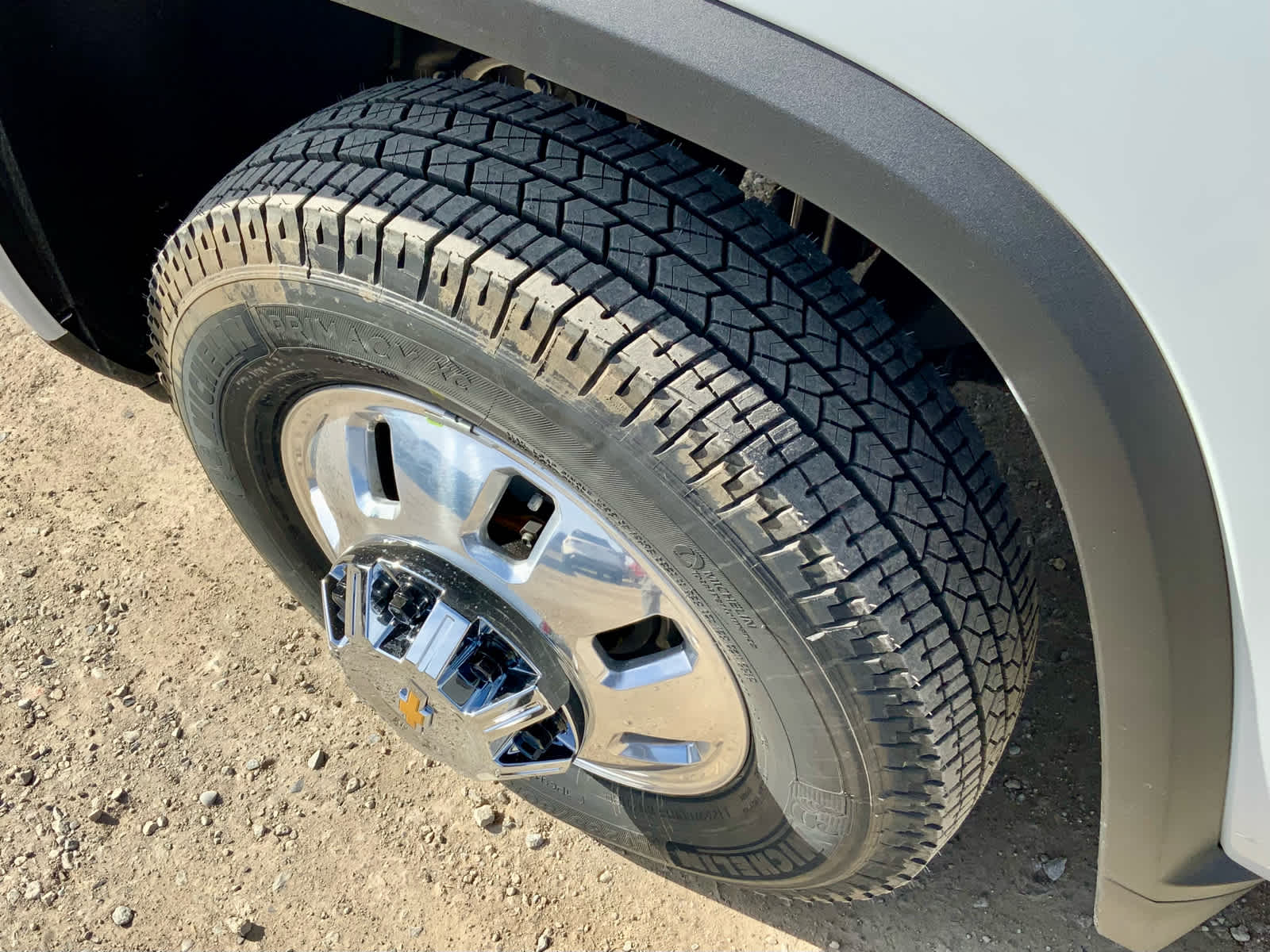 Thumbnail: 2026 Chevrolet Silverado 3500 - 18