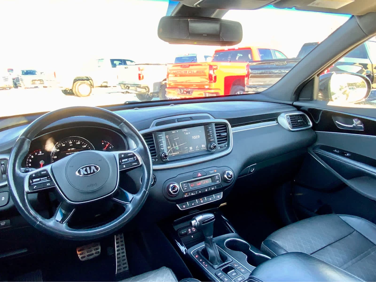 Thumbnail: 2019 Kia Sorento - 34