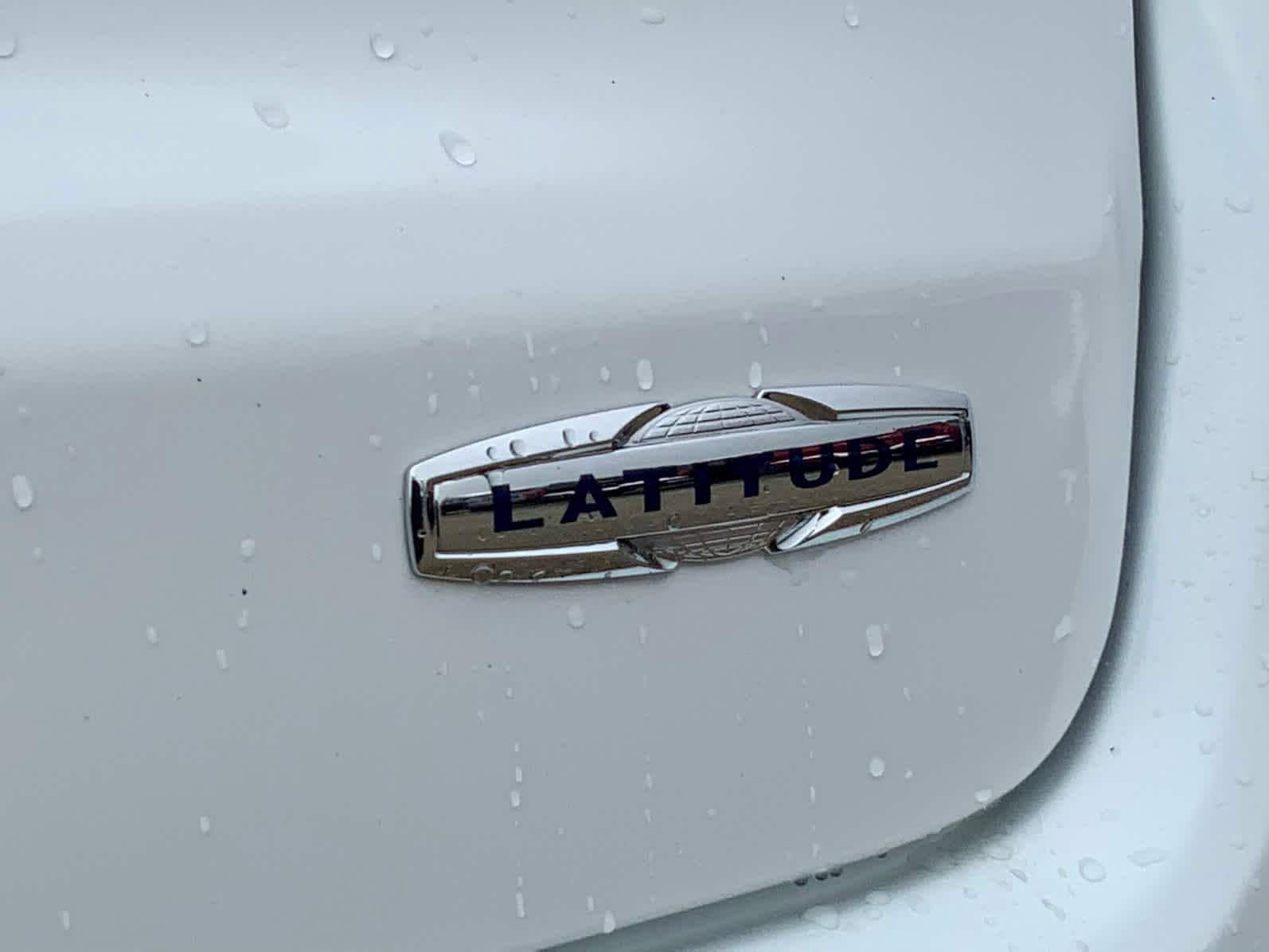 Thumbnail: 2022 Jeep Compass - 18