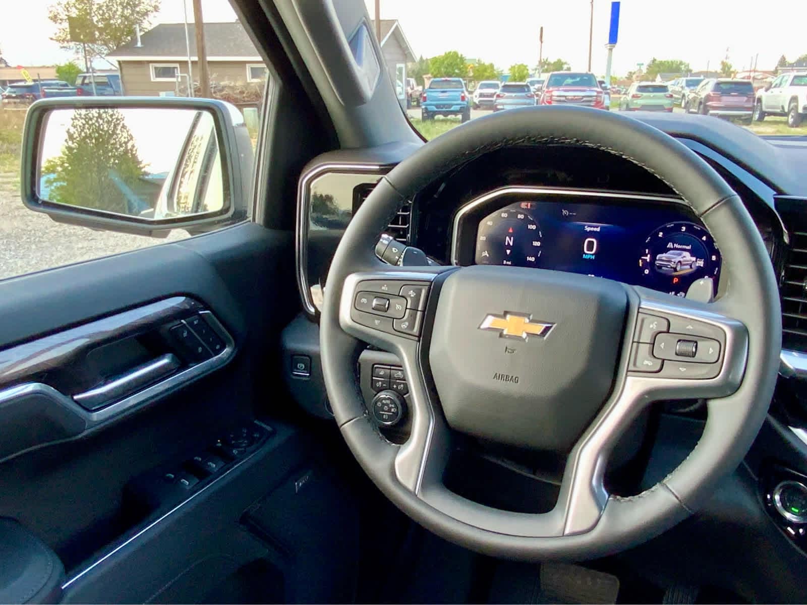 Thumbnail: 2026 Chevrolet Silverado 1500 - 42