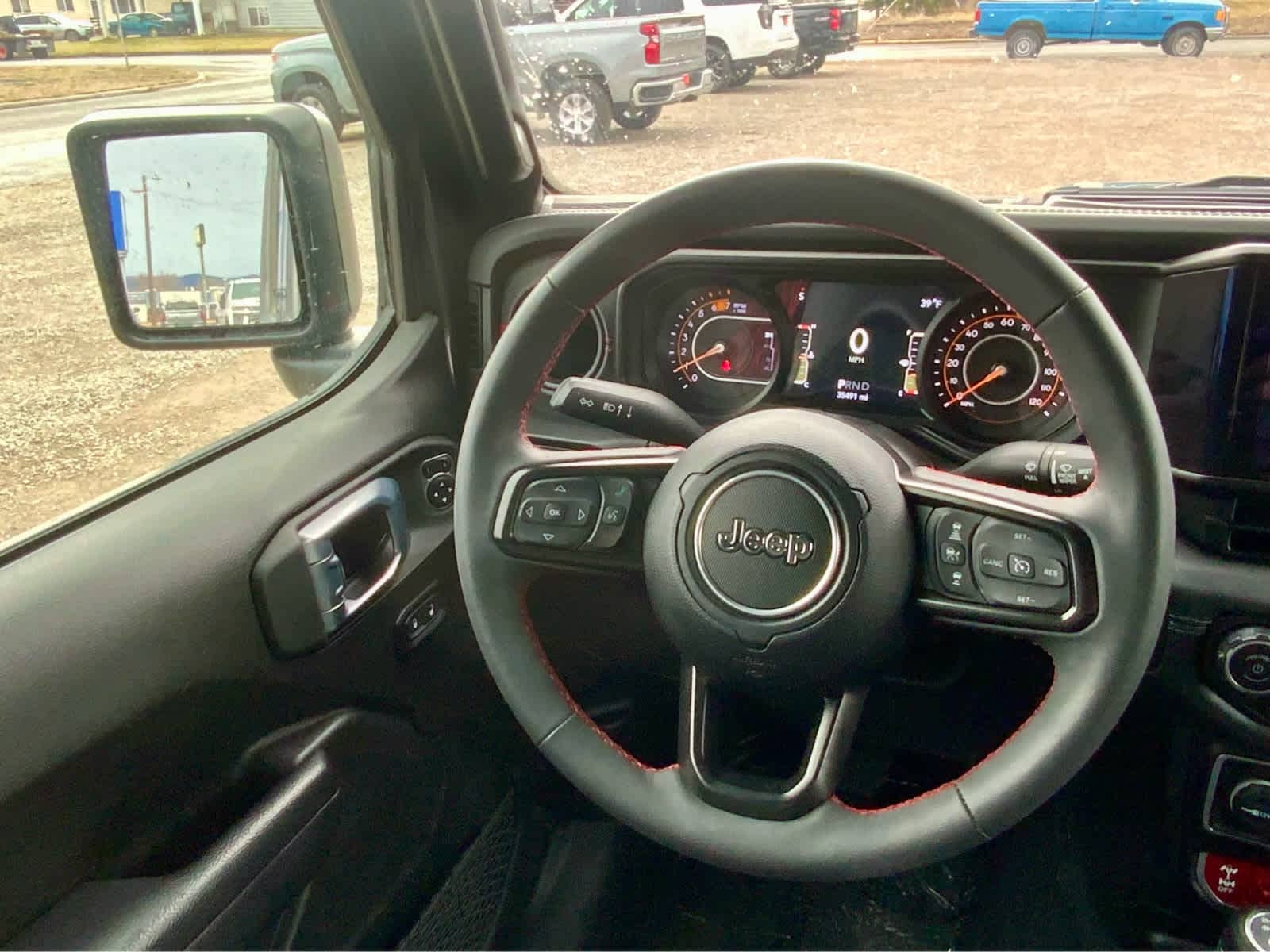 Thumbnail: 2024 Jeep Wrangler - 35