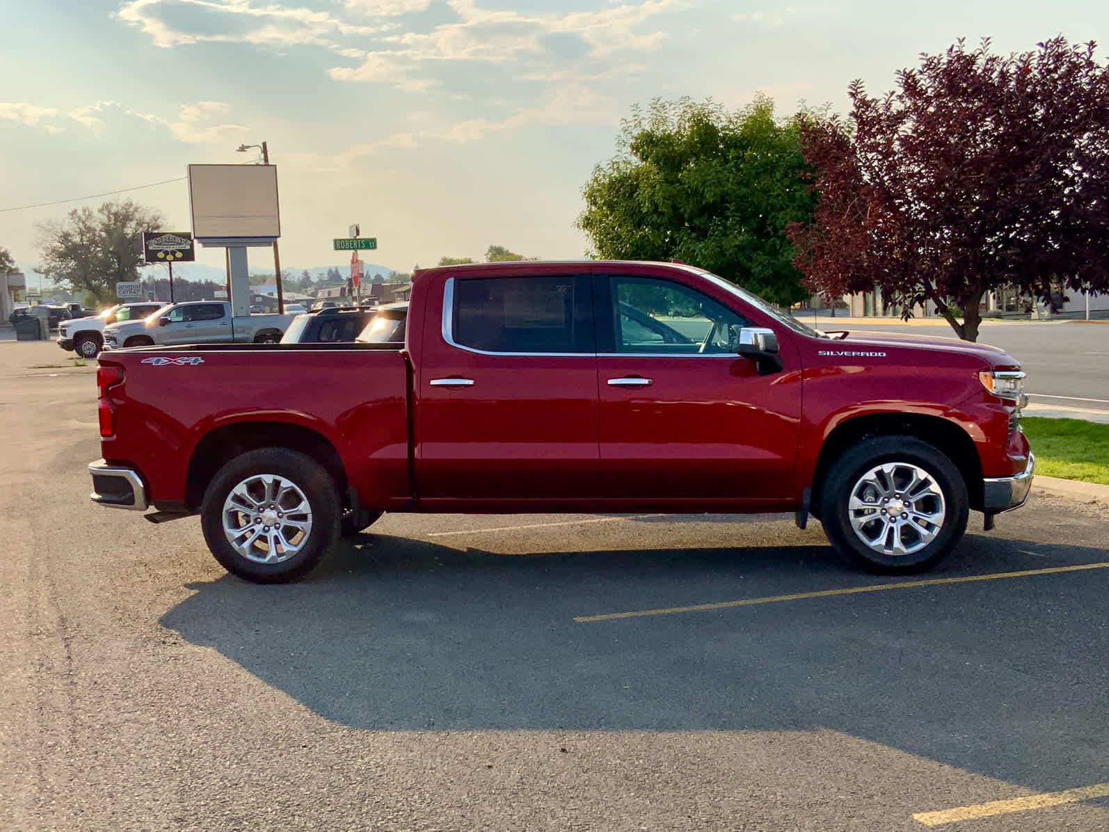 Thumbnail: 2026 Chevrolet Silverado 1500 - 6