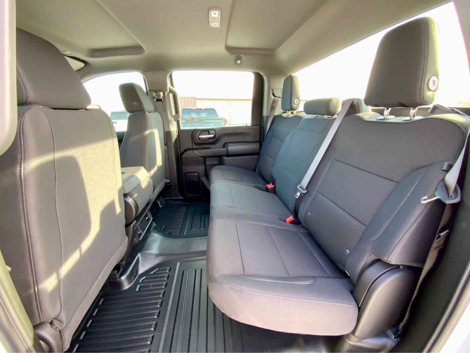 Thumbnail: 2026 GMC Sierra 3500 - 29