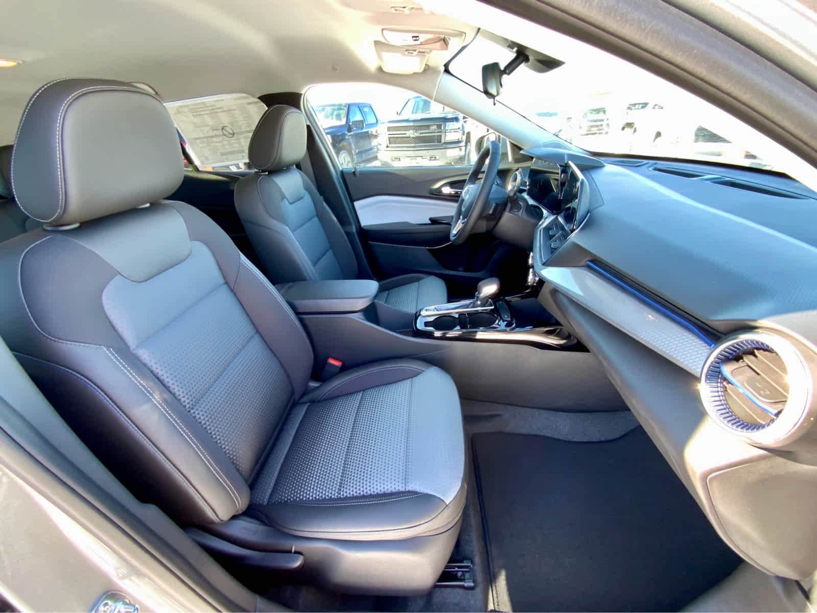 Thumbnail: 2026 Chevrolet Trax - 23