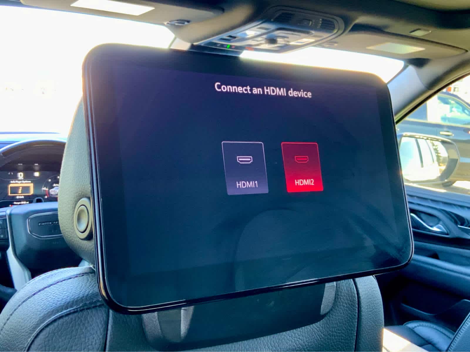 Thumbnail: 2023 GMC Yukon - 41