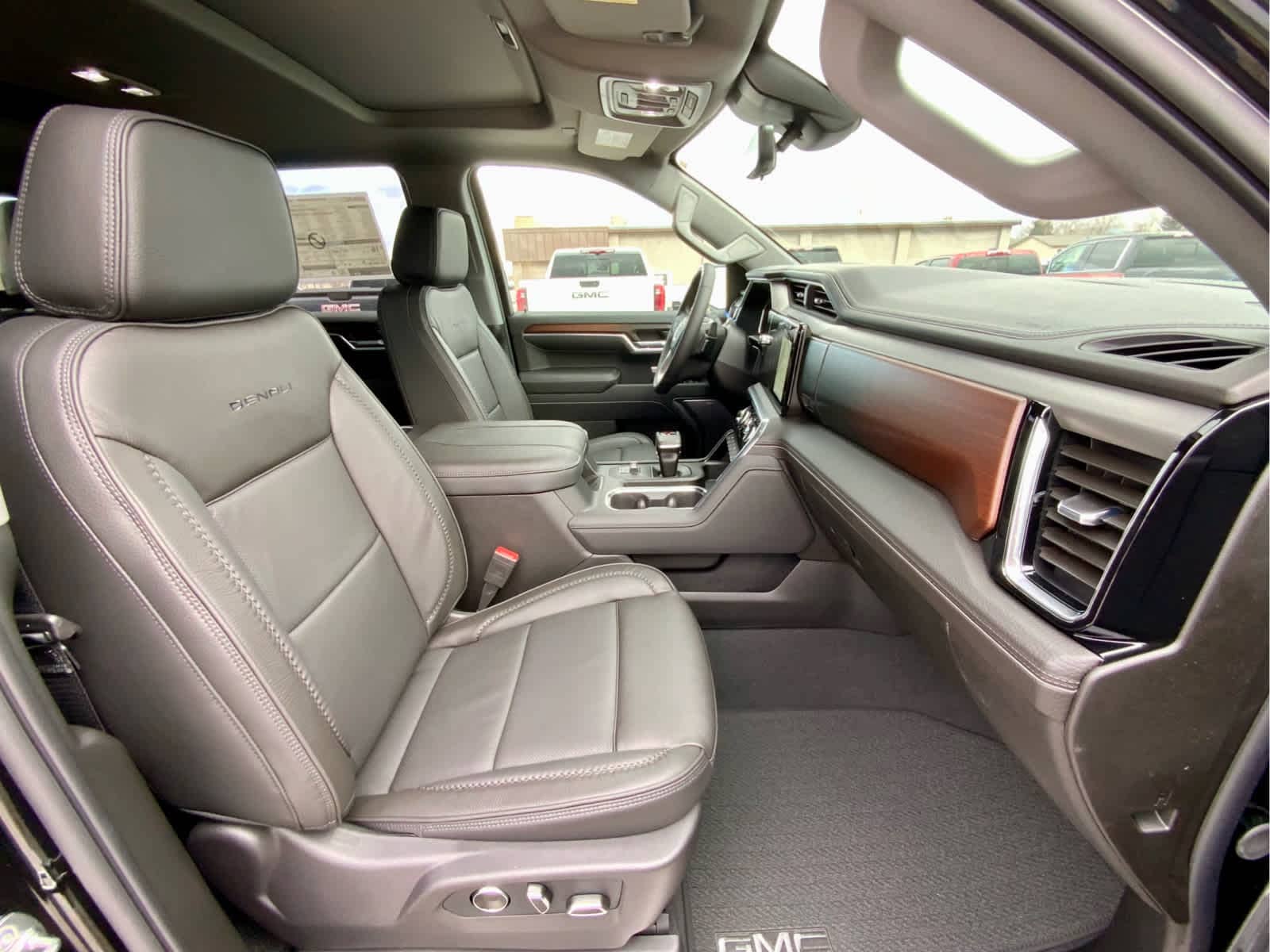 Thumbnail: 2026 GMC Sierra 1500 - 26