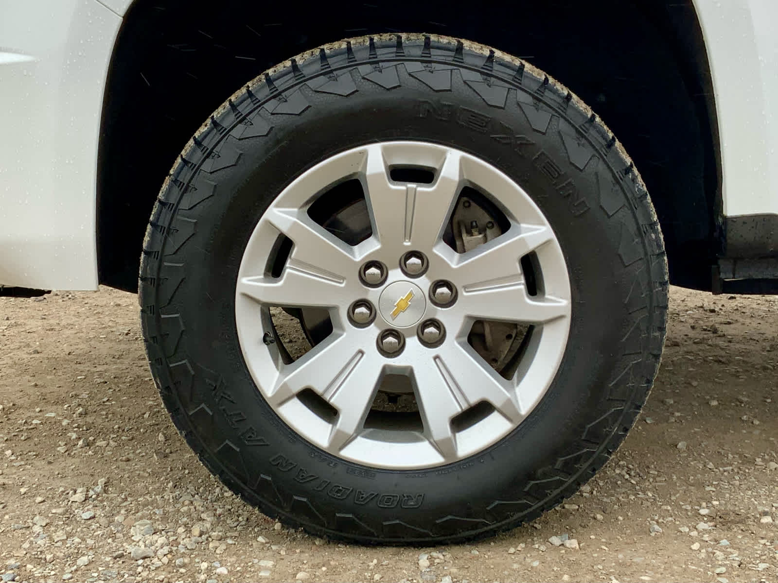 Thumbnail: 2020 Chevrolet Colorado - 17