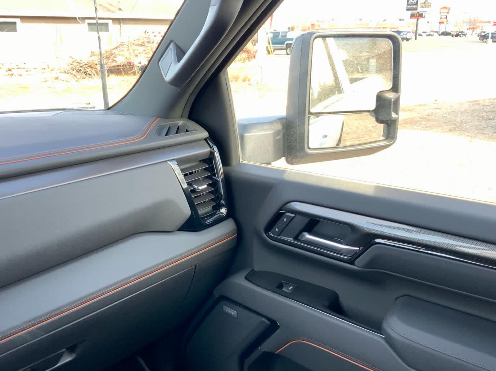 Thumbnail: 2026 GMC Sierra 2500 - 40