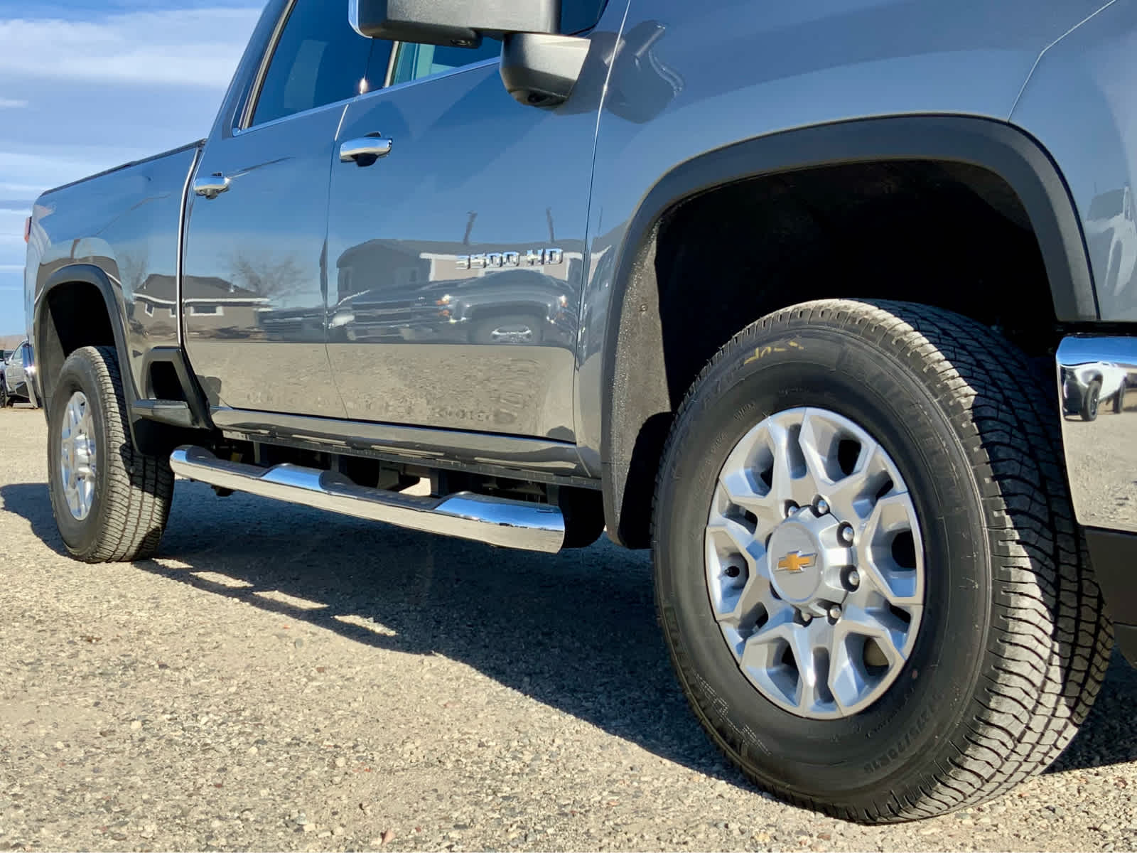 Thumbnail: 2026 Chevrolet Silverado 3500 - 21