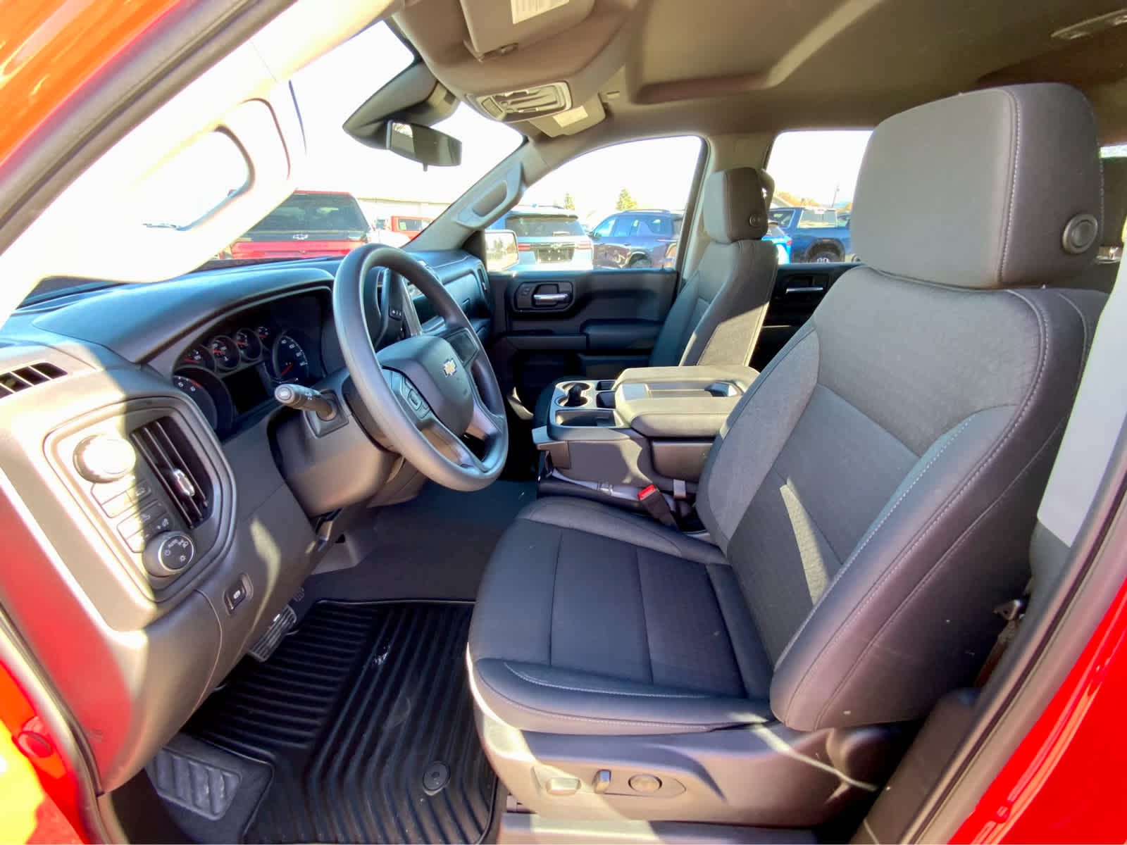 Thumbnail: 2026 Chevrolet Silverado 1500 - 28