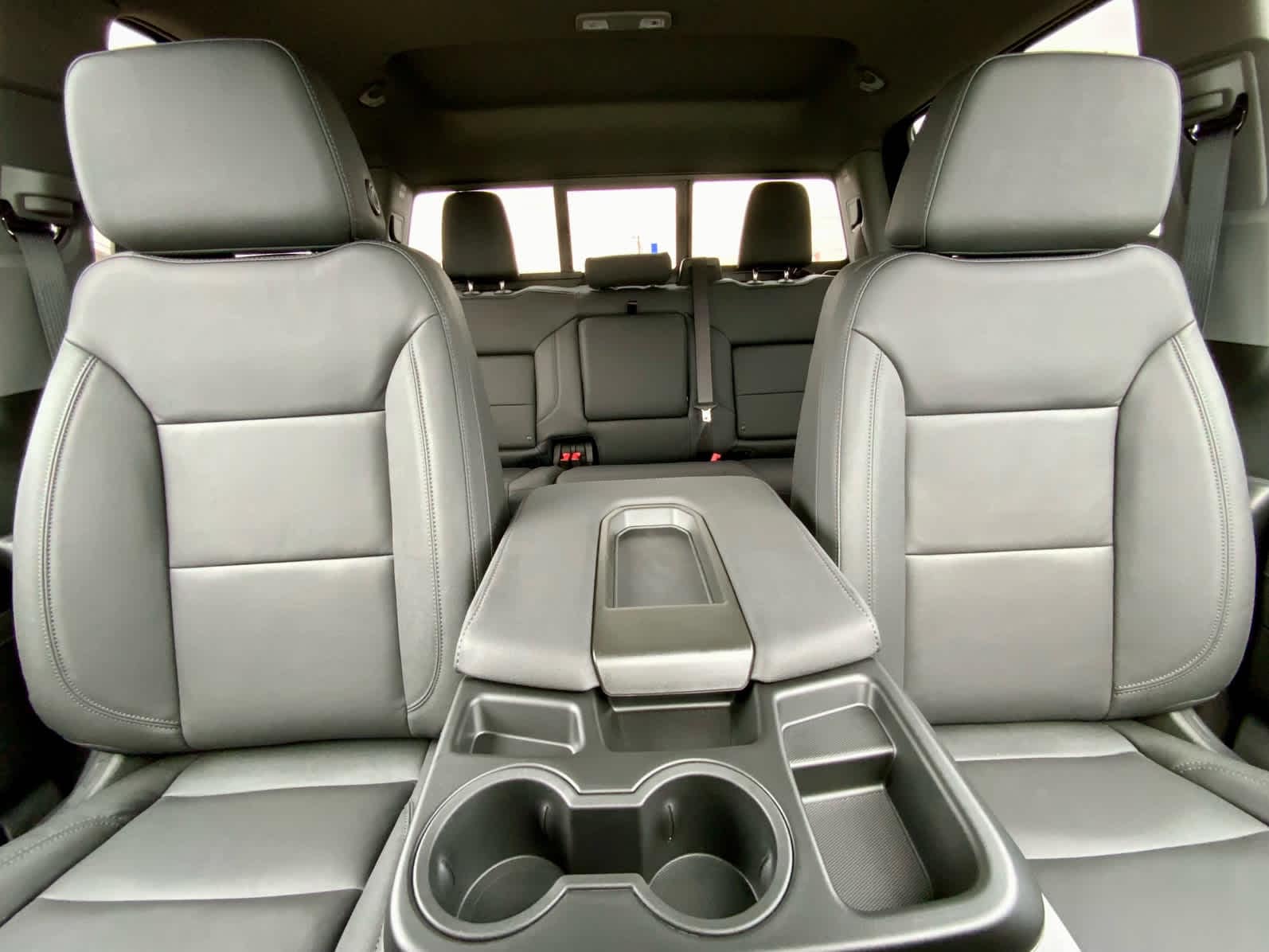 Thumbnail: 2026 Chevrolet Silverado 1500 - 33