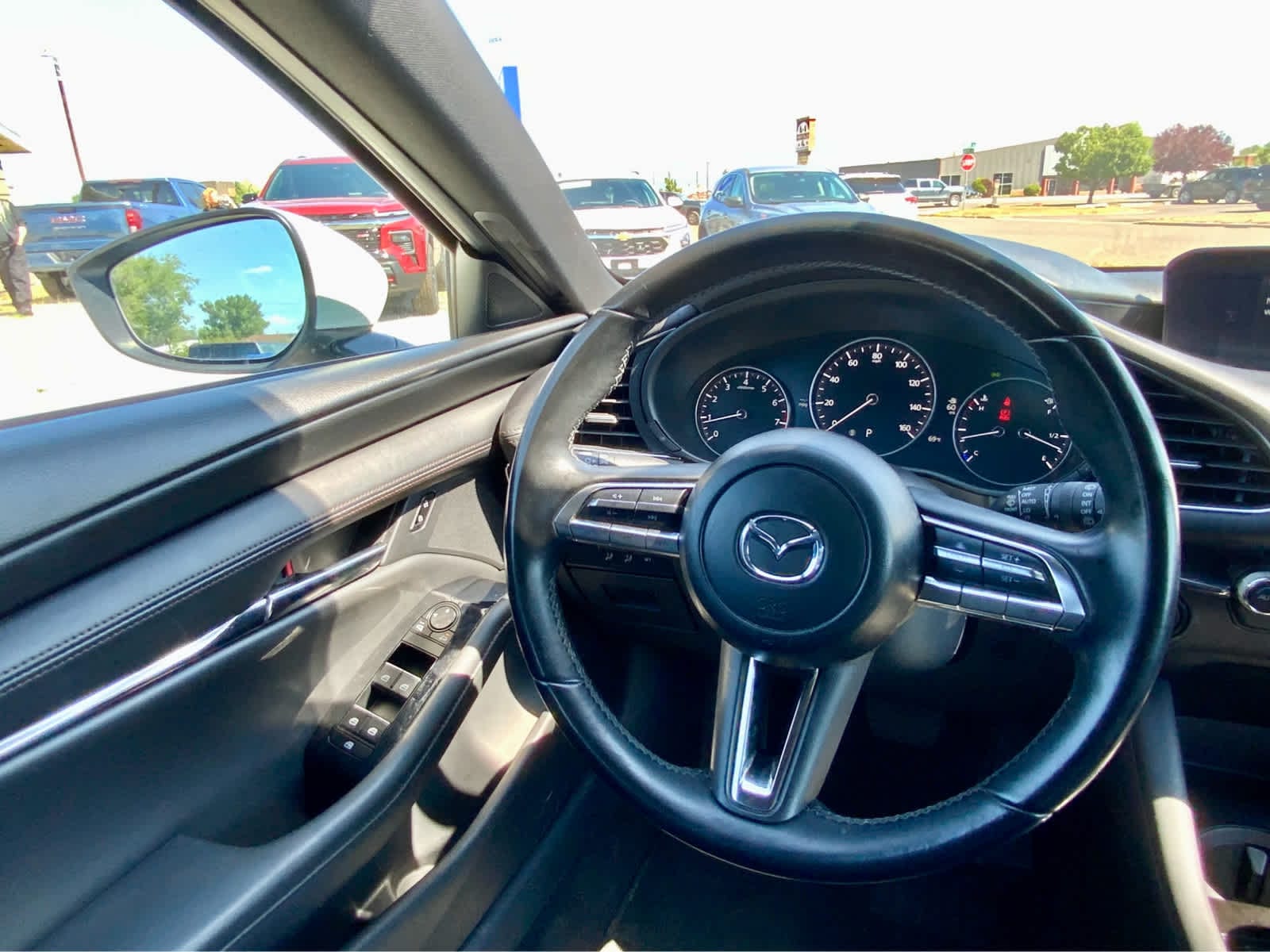 Thumbnail: 2023 Mazda Mazda3 - 36