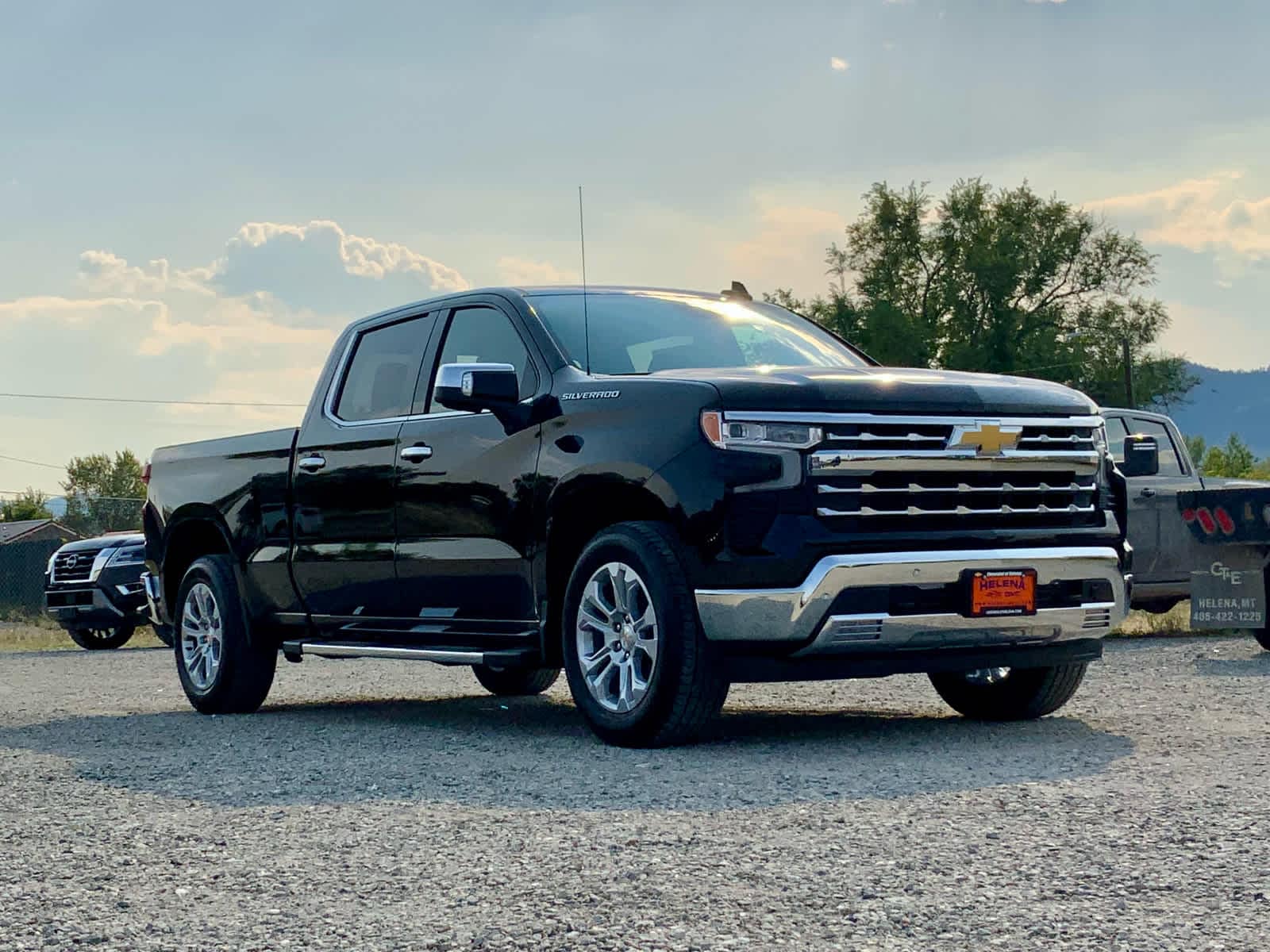 Thumbnail: 2026 Chevrolet Silverado 1500 - 9
