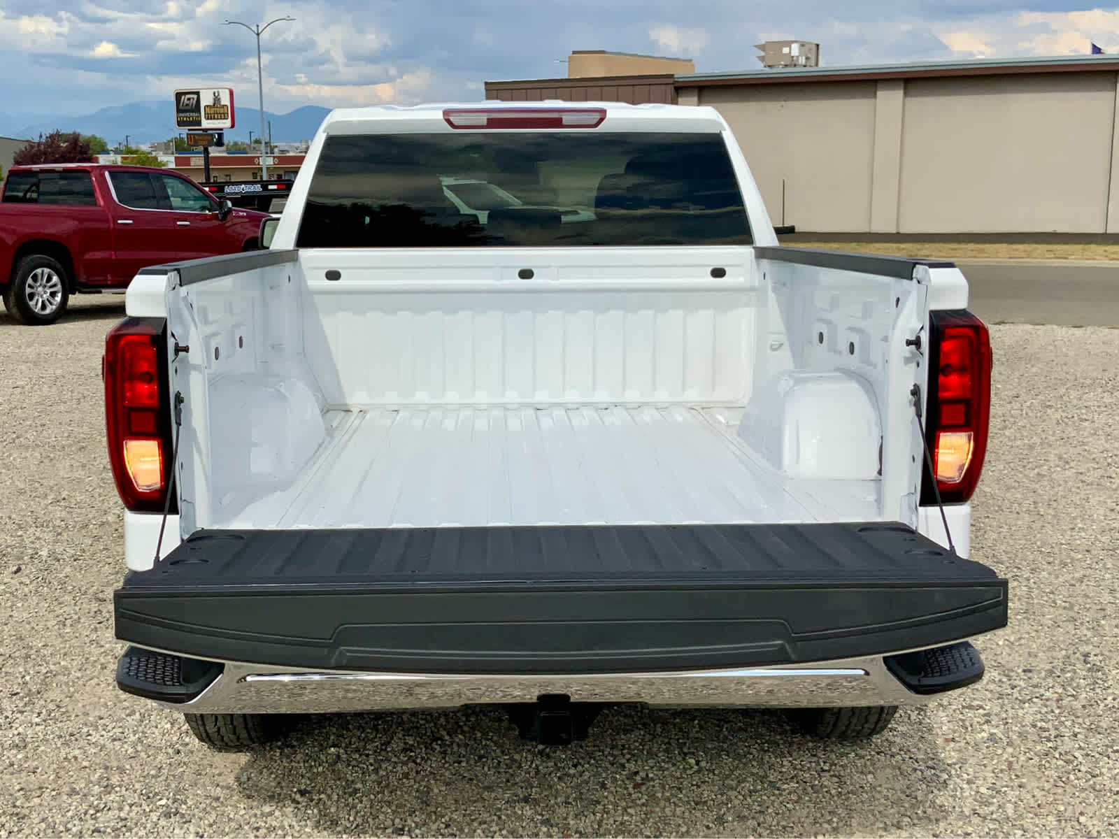 Thumbnail: 2025 GMC Sierra 1500 - 19