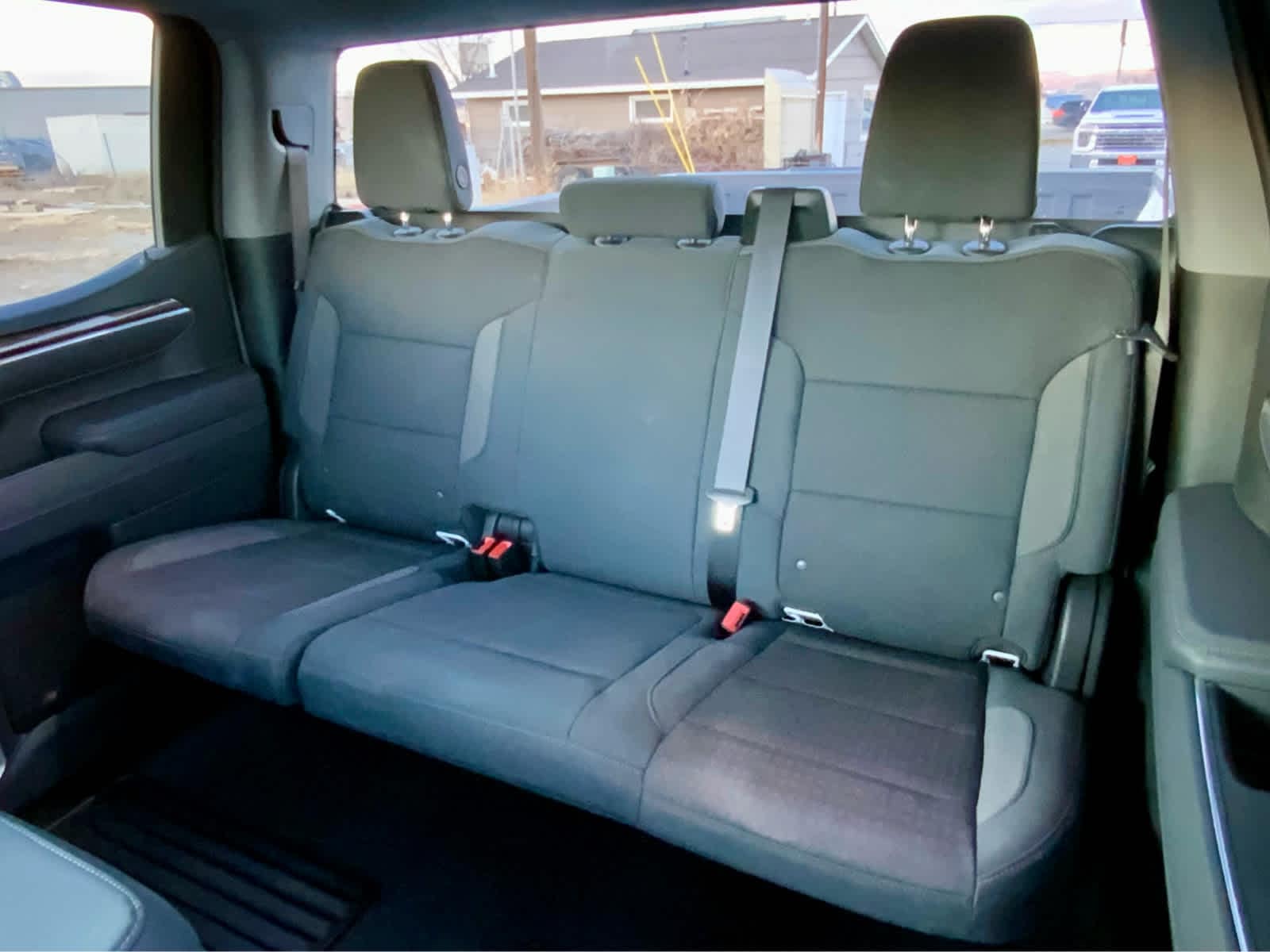 Thumbnail: 2026 Chevrolet Silverado 1500 - 34