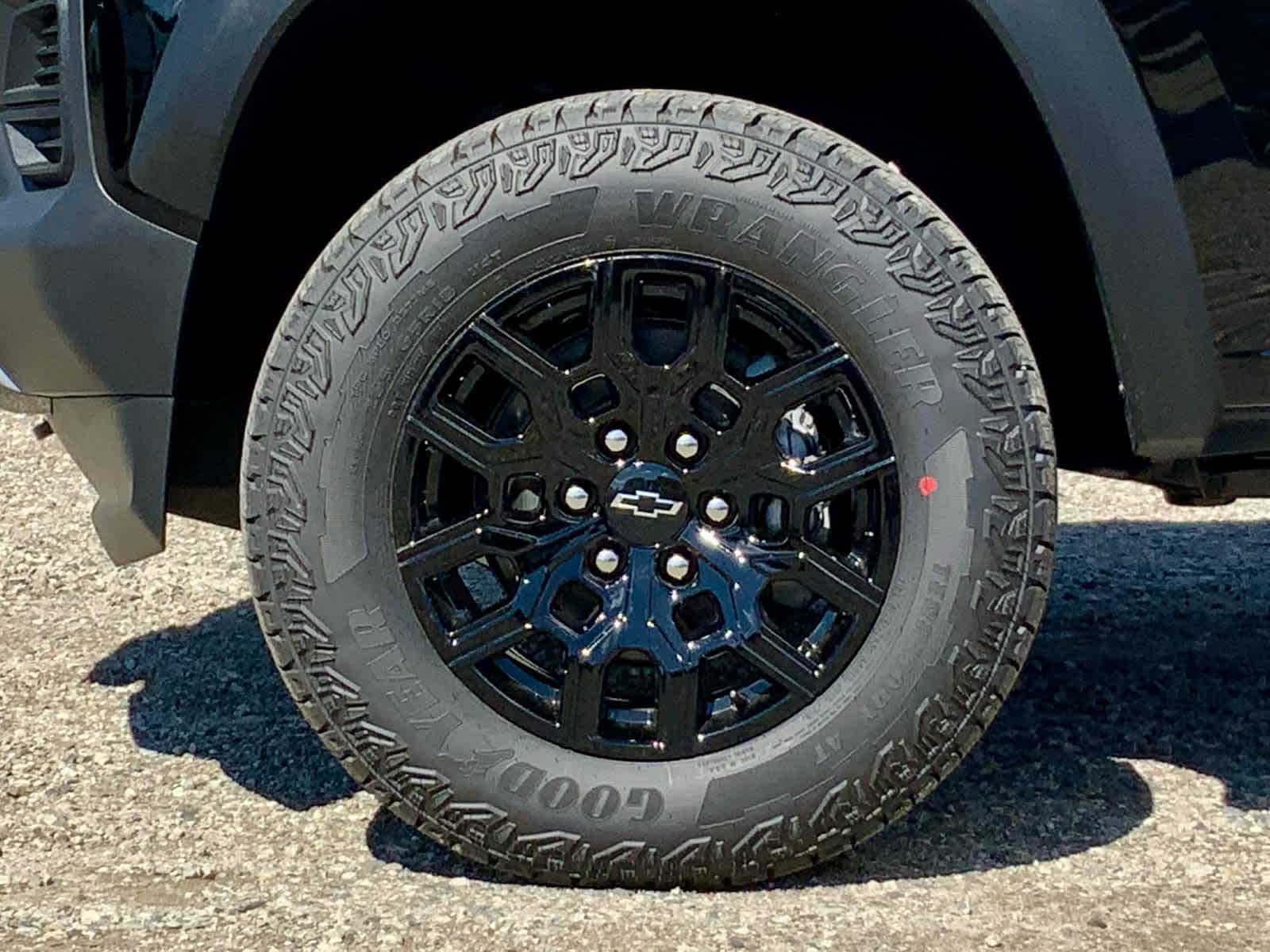 Thumbnail: 2026 Chevrolet Colorado - 16