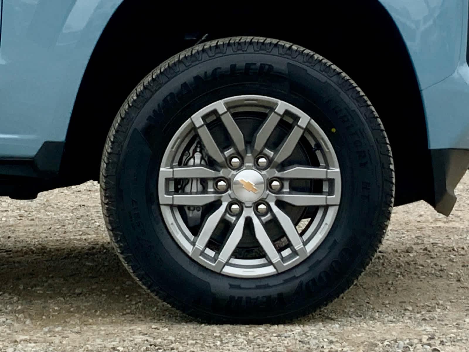 Thumbnail: 2026 Chevrolet Colorado - 16