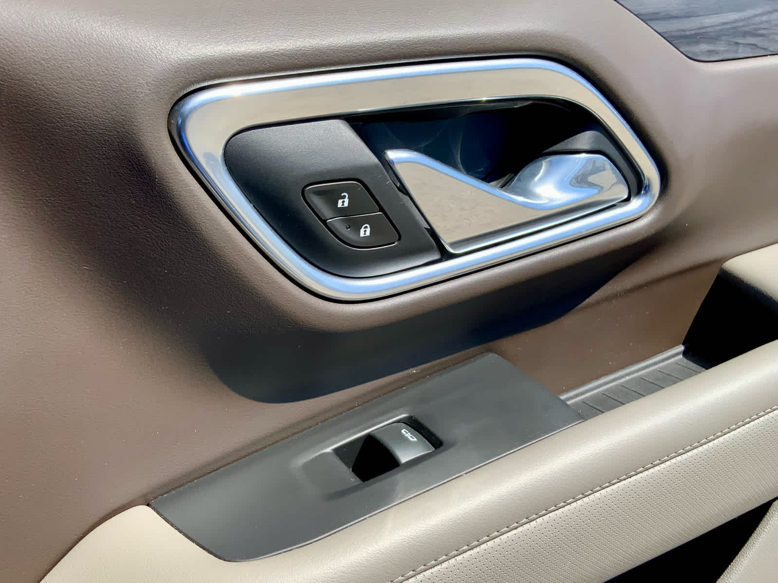 Thumbnail: 2021 GMC Yukon - 43