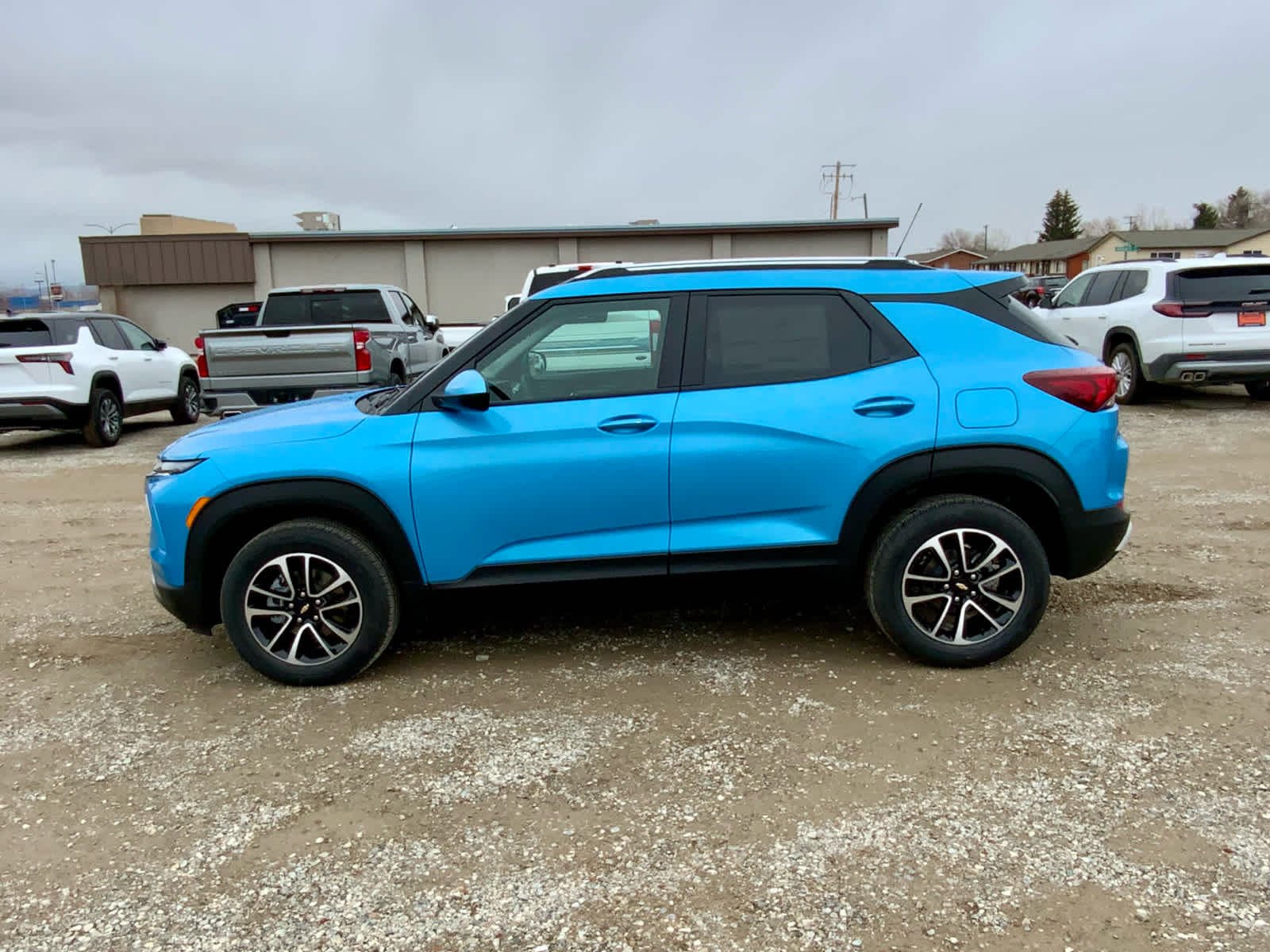 Thumbnail: 2026 Chevrolet TrailBlazer - 2