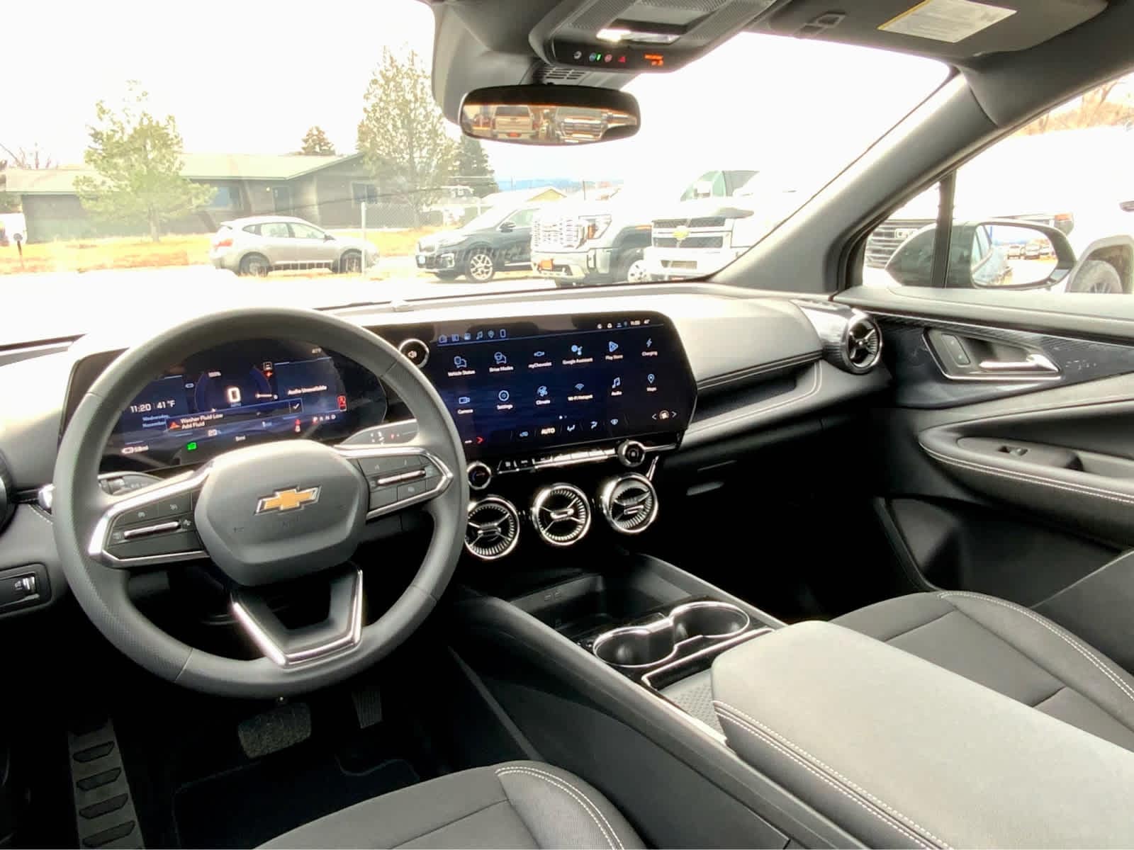 Thumbnail: 2026 Chevrolet Blazer EV - 31