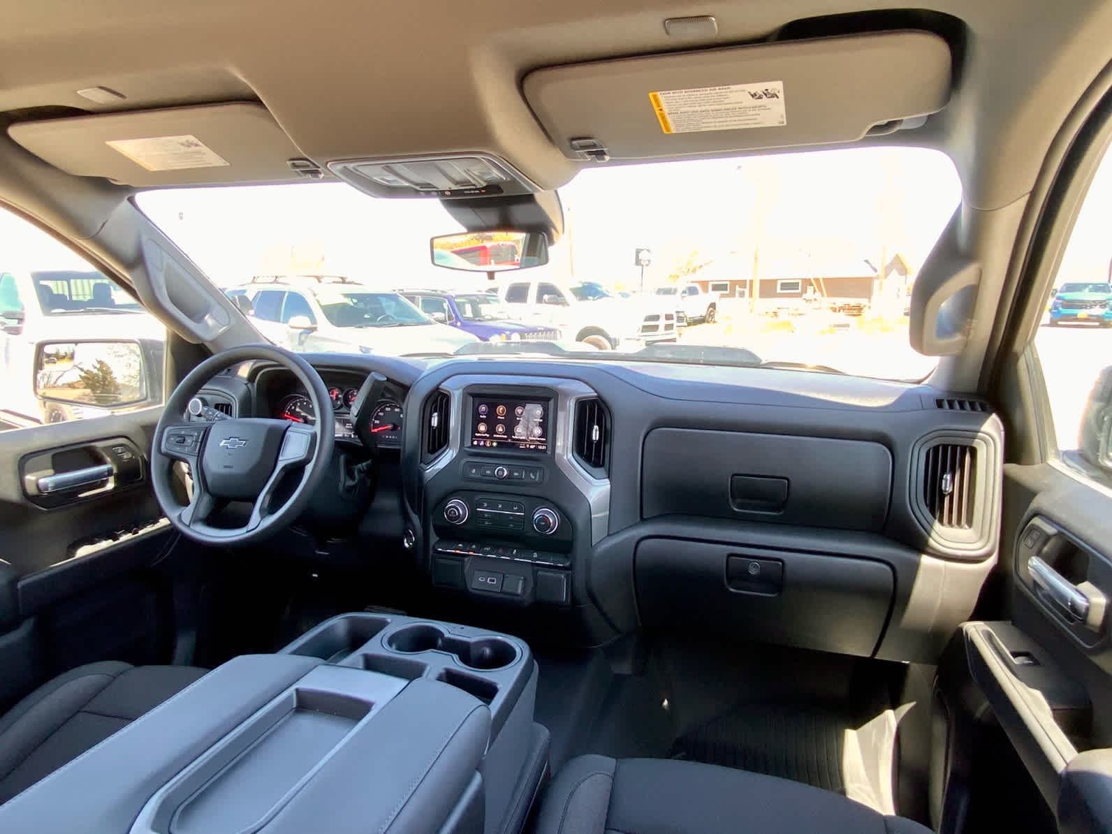 Thumbnail: 2026 Chevrolet Silverado 1500 - 34