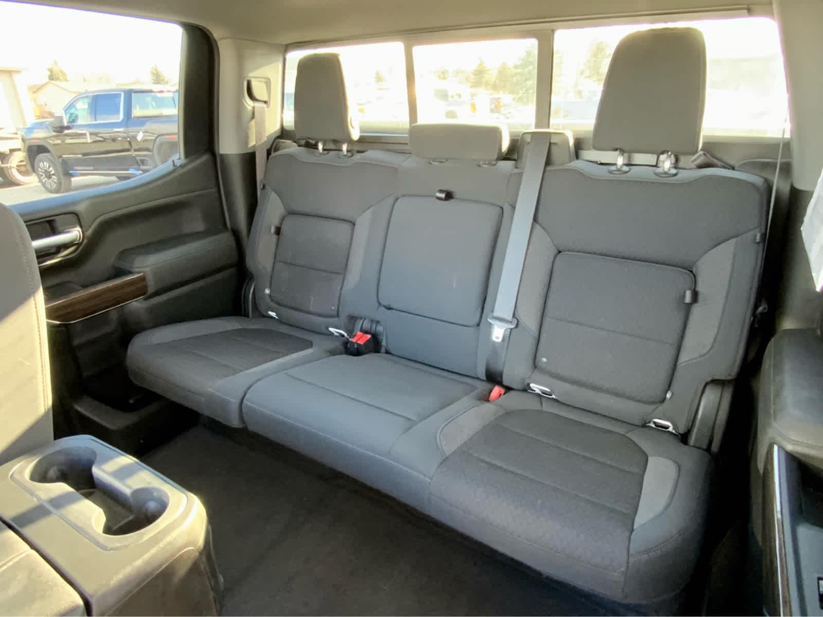 Thumbnail: 2021 Chevrolet Silverado 1500 - 28