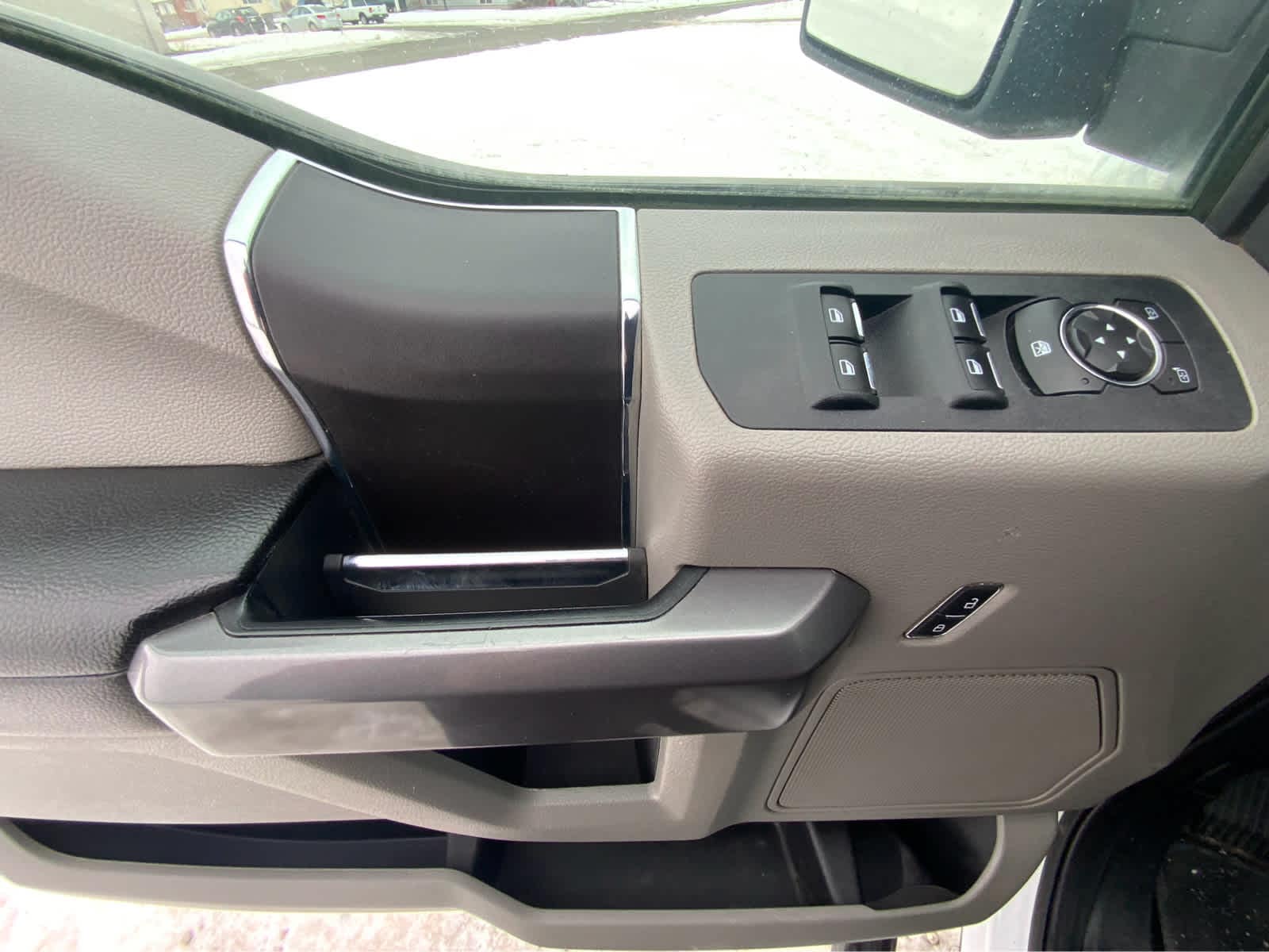 Thumbnail: 2019 Ford F-150 - 14