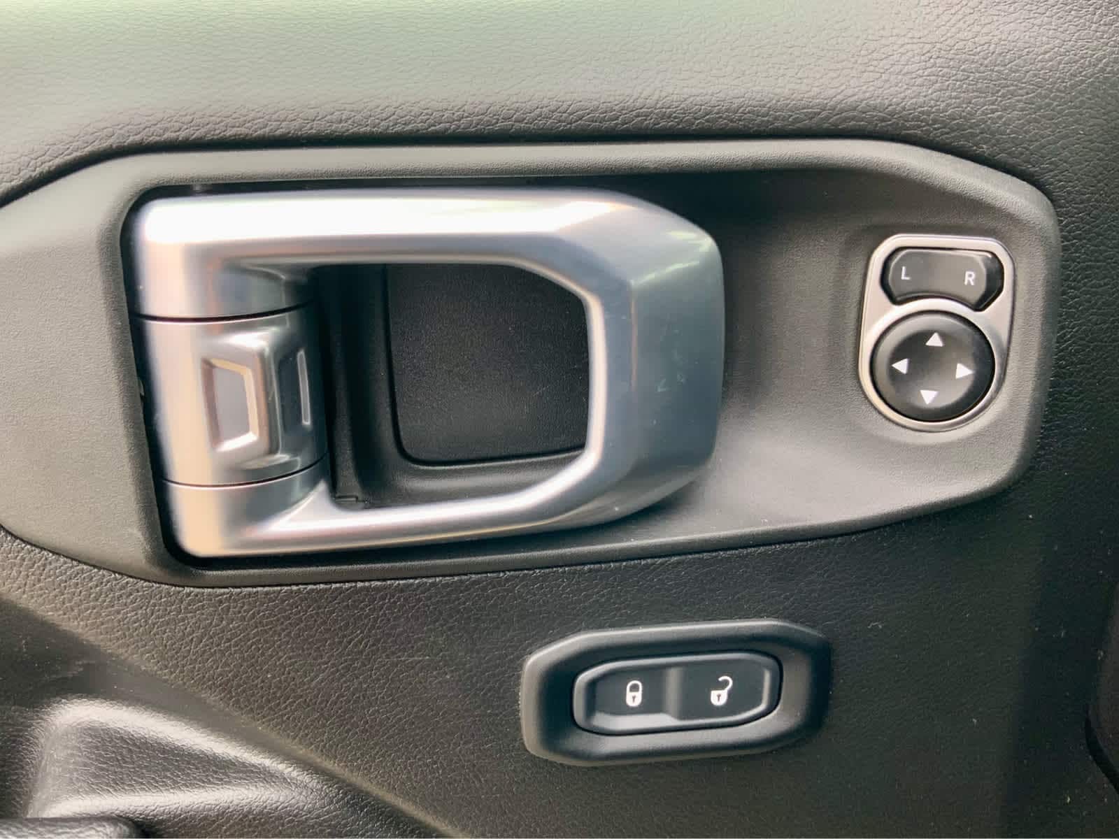 Thumbnail: 2024 Jeep Wrangler - 48