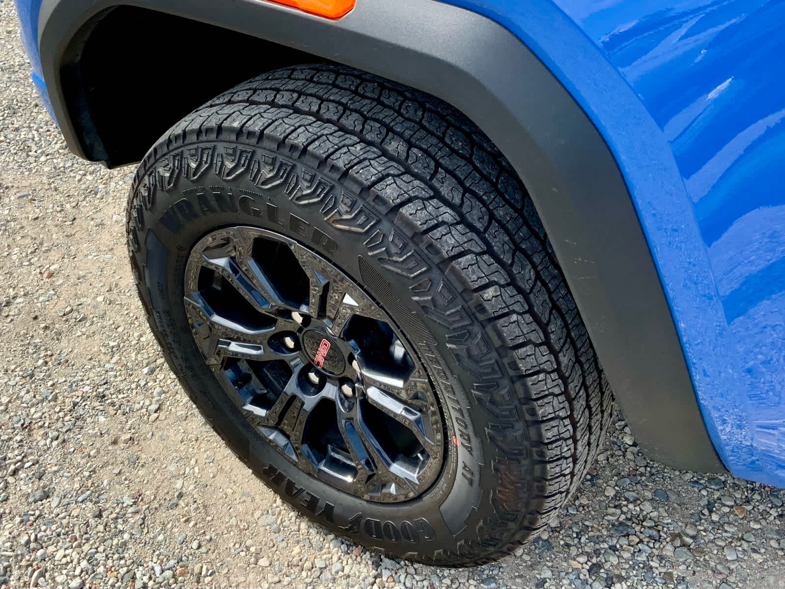 Thumbnail: 2025 GMC Canyon - 21