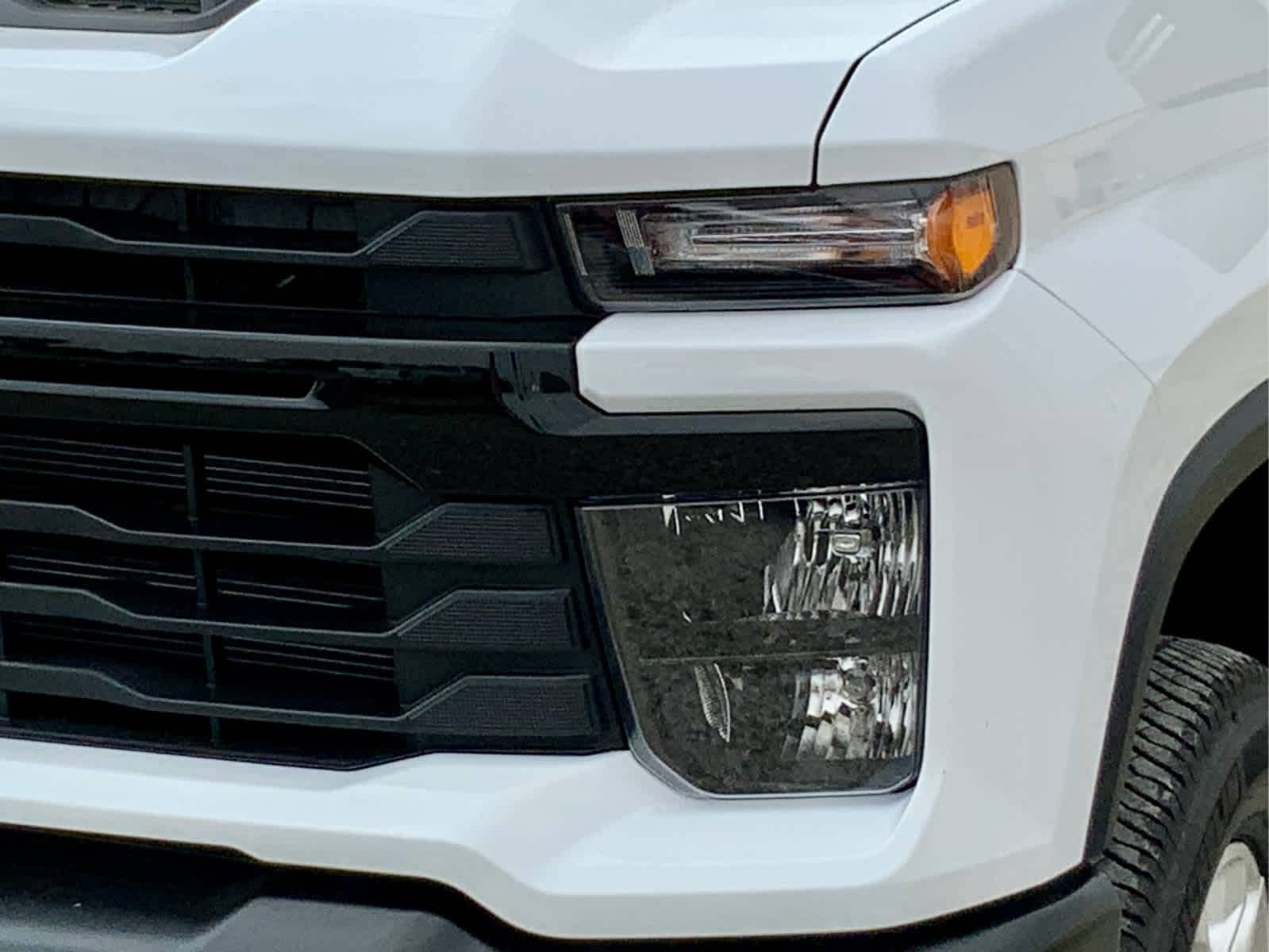 Thumbnail: 2025 Chevrolet Silverado 3500 - 15