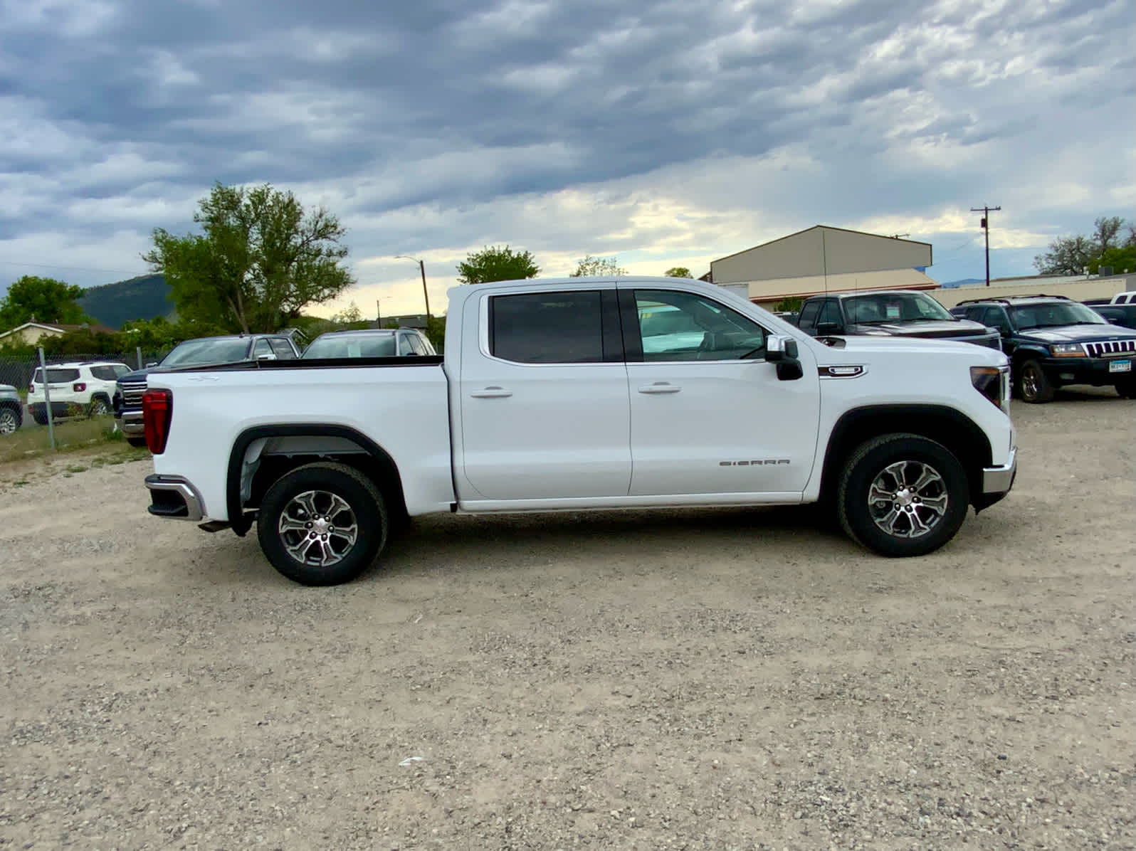 Thumbnail: 2026 GMC Sierra 1500 - 6