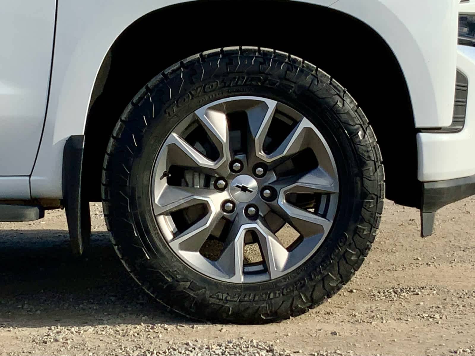 Thumbnail: 2021 Chevrolet Silverado 1500 - 16