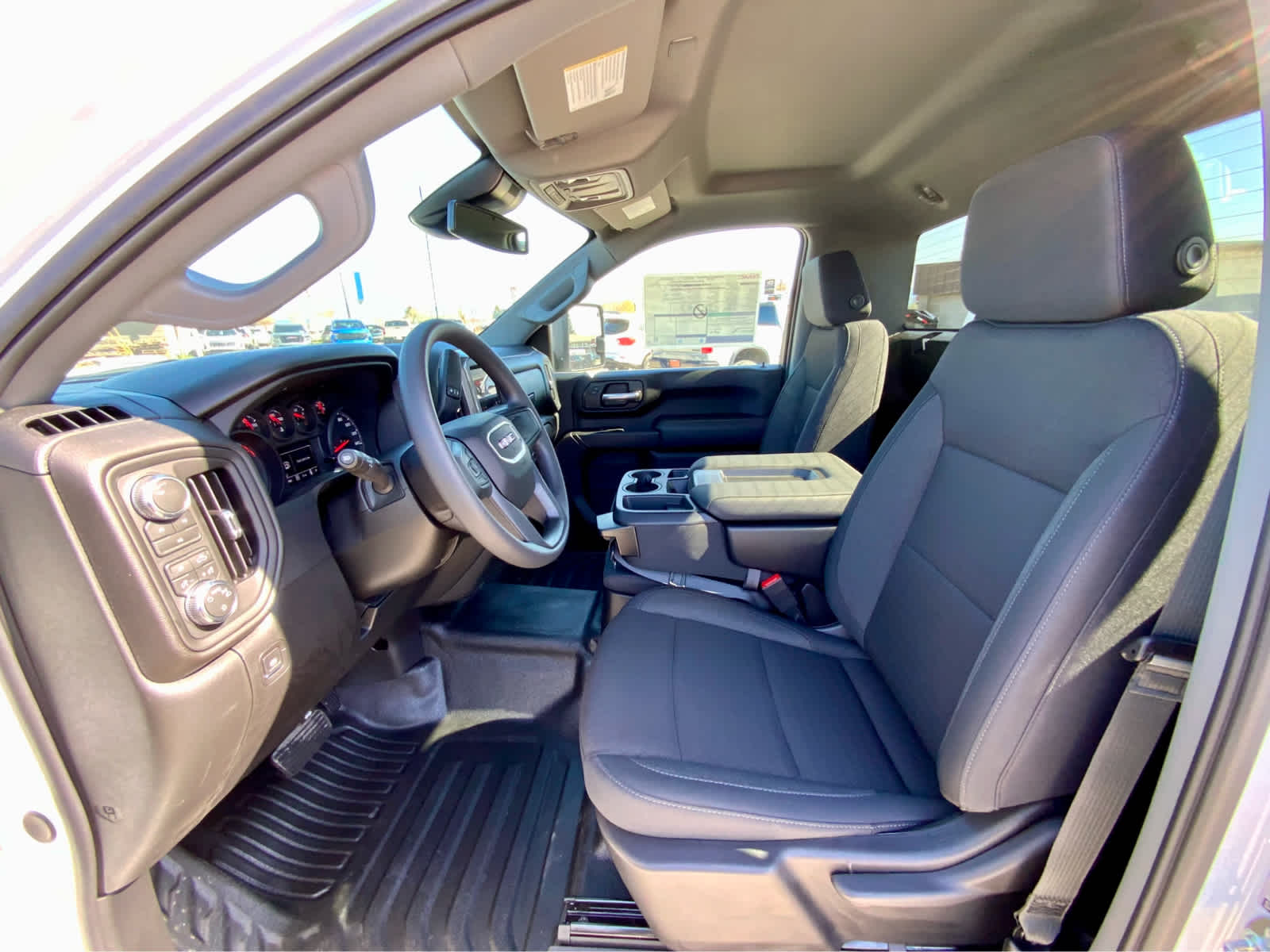 Thumbnail: 2026 GMC Sierra 2500 - 25