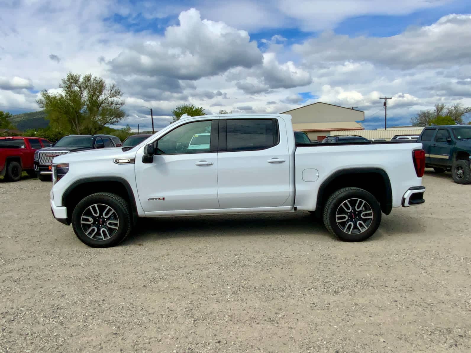 Thumbnail: 2026 GMC Sierra 1500 - 2