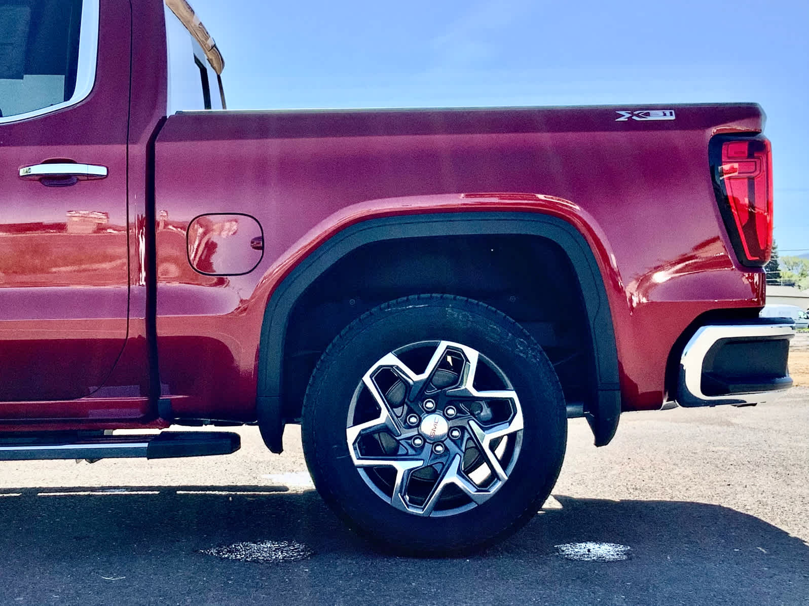 Thumbnail: 2025 GMC Sierra 1500 - 13