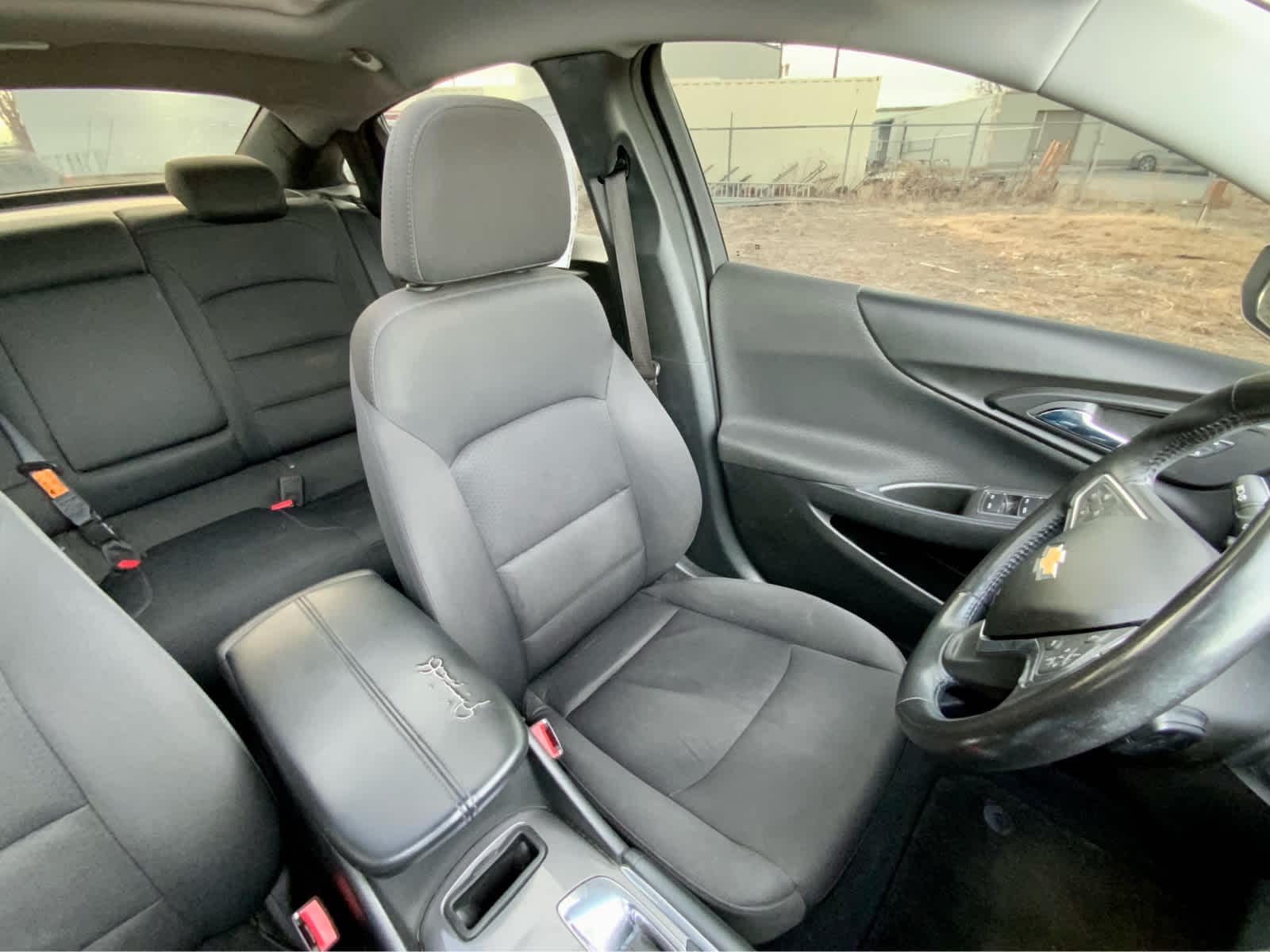 Thumbnail: 2018 Chevrolet Malibu - 29