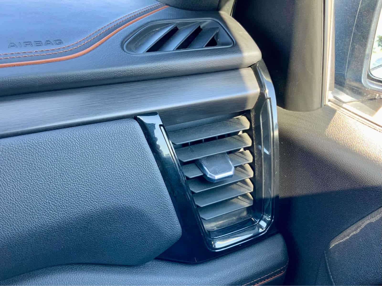 Thumbnail: 2023 GMC Sierra 1500 - 46