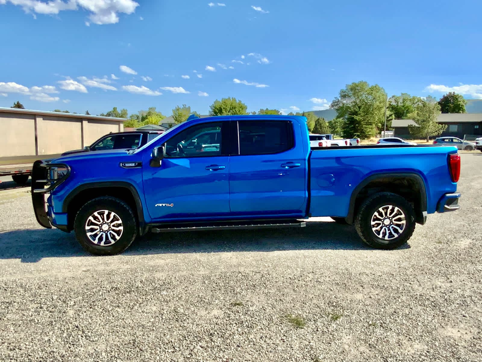 Thumbnail: 2023 GMC Sierra 1500 - 2