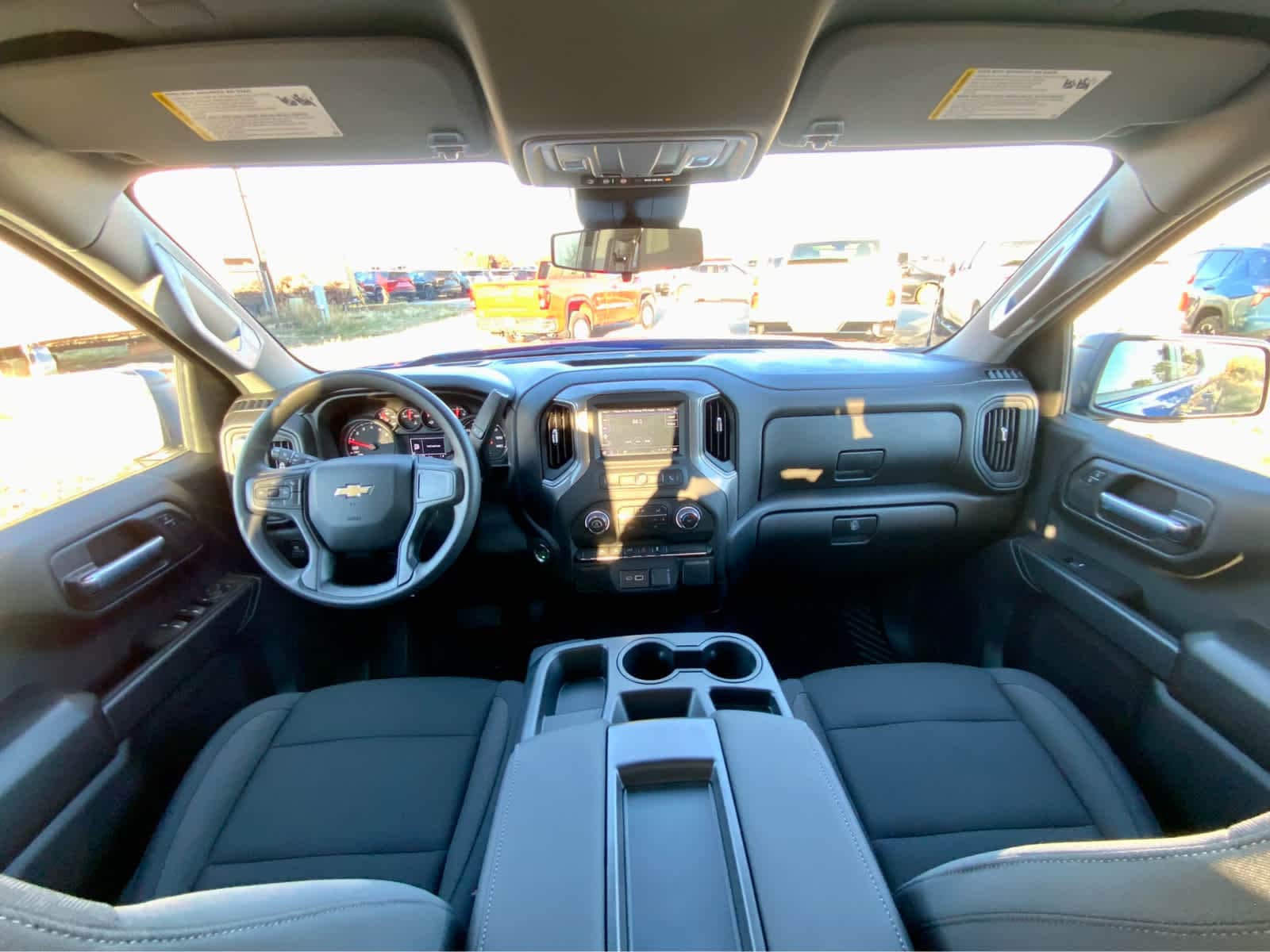 Thumbnail: 2026 Chevrolet Silverado 1500 - 28