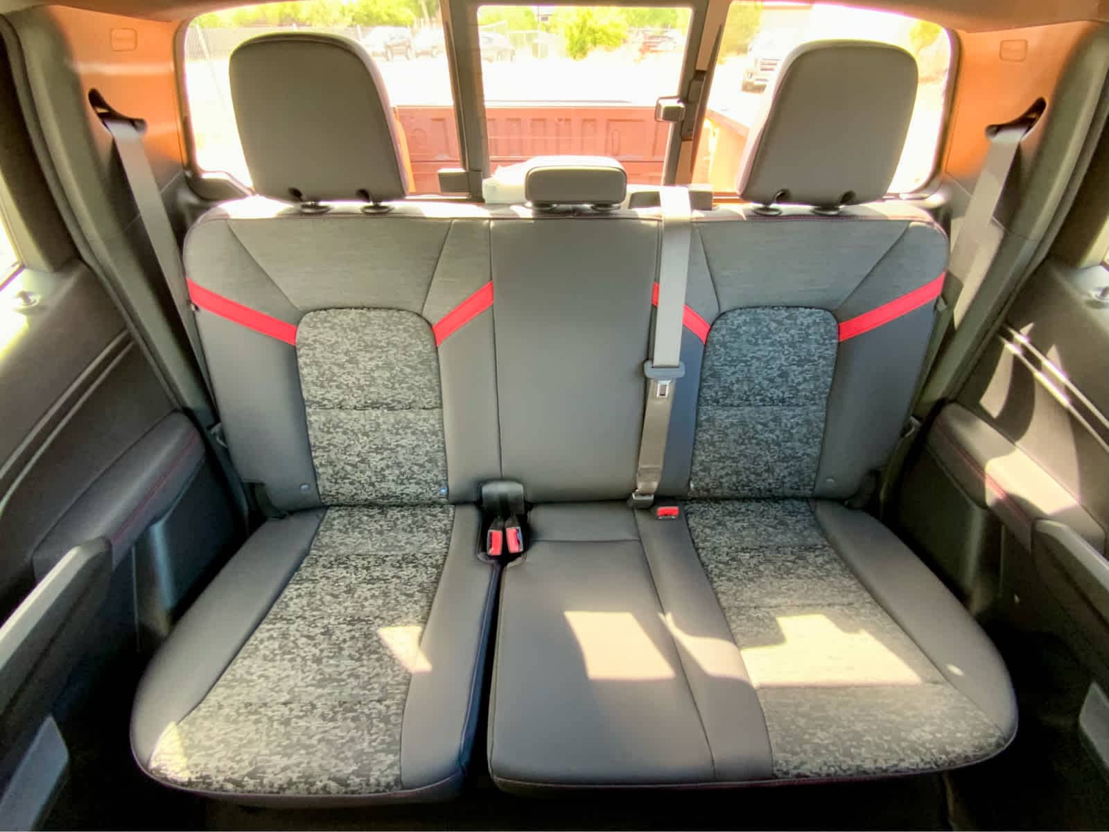 Thumbnail: 2026 Chevrolet Colorado - 33