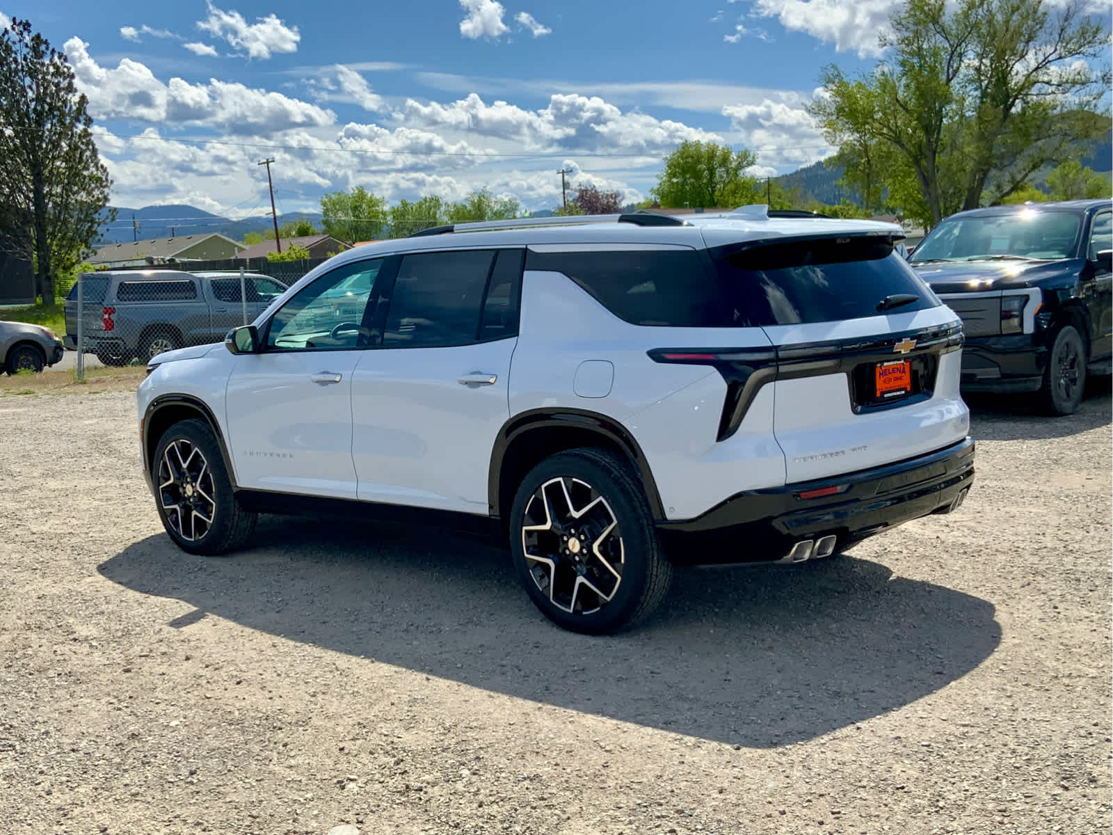 Thumbnail: 2026 Chevrolet Traverse - 3