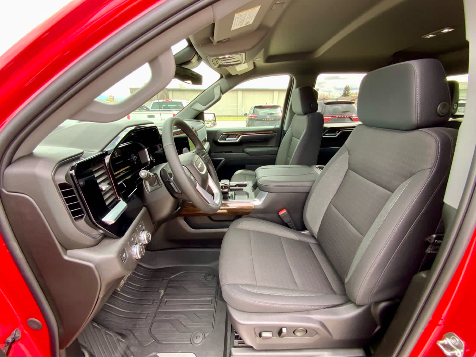 Thumbnail: 2026 GMC Sierra 1500 - 25