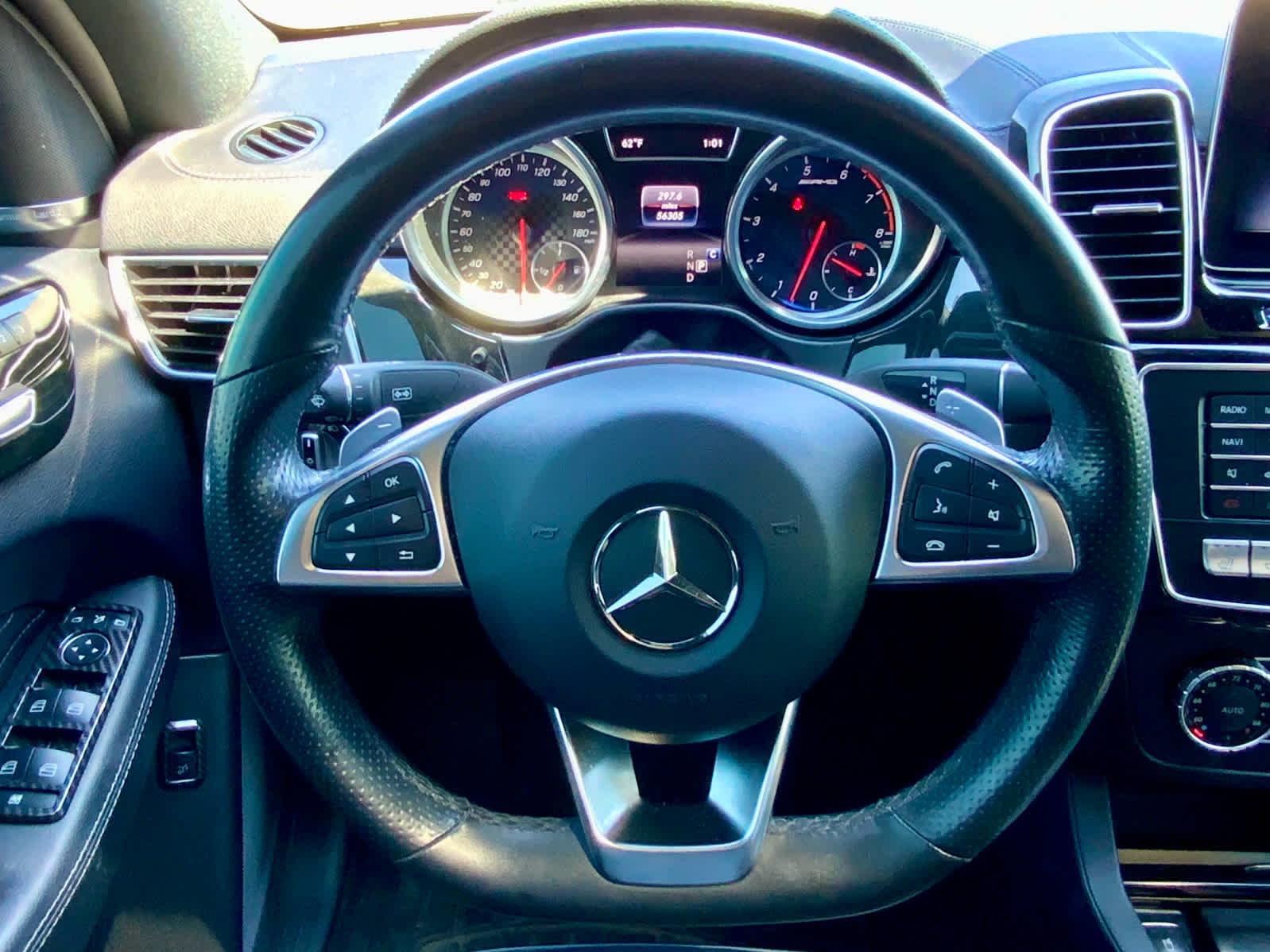 Thumbnail: 2018 Mercedes-Benz GLE - 40
