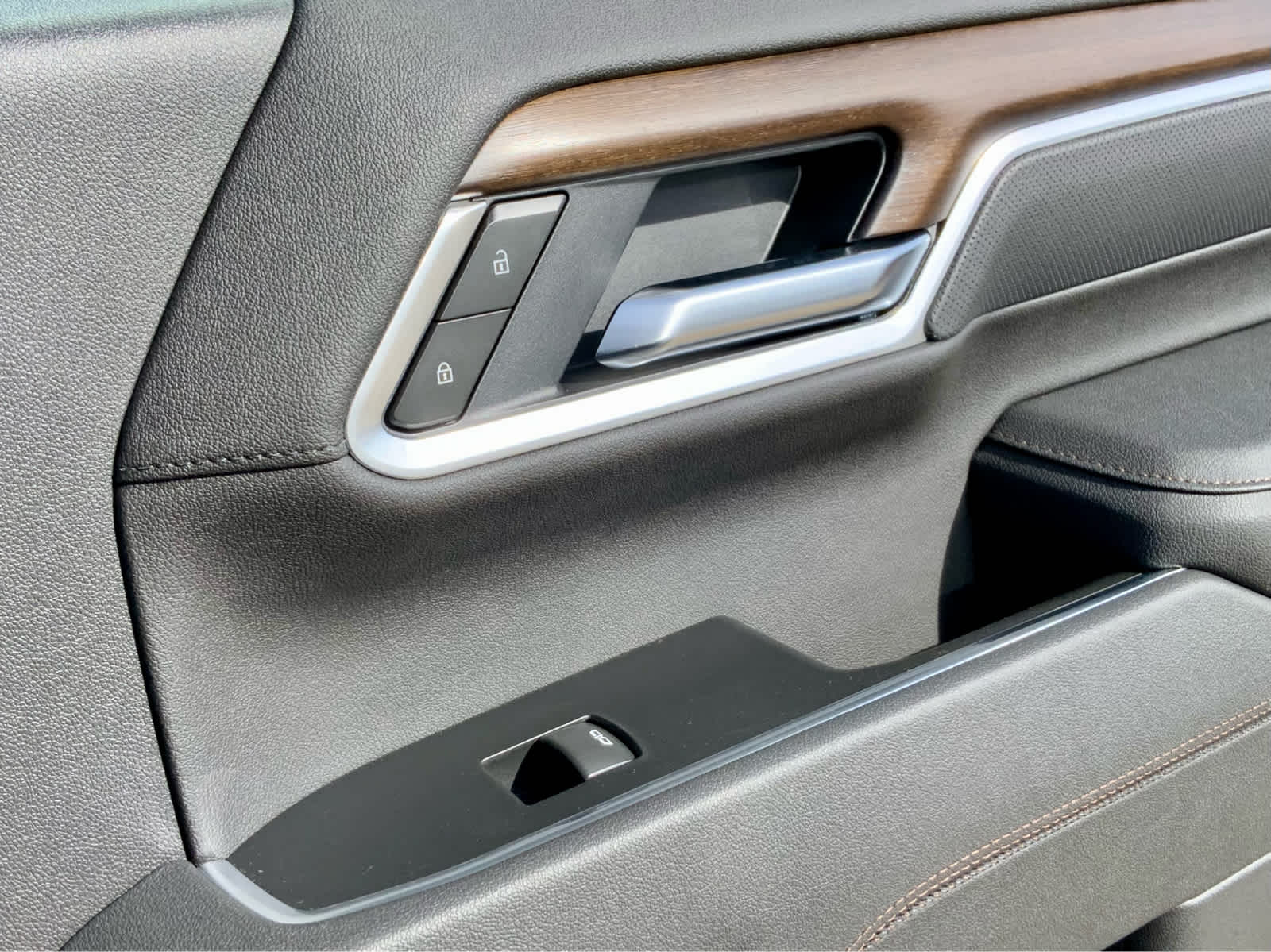 Thumbnail: 2026 Chevrolet Silverado 3500 - 51