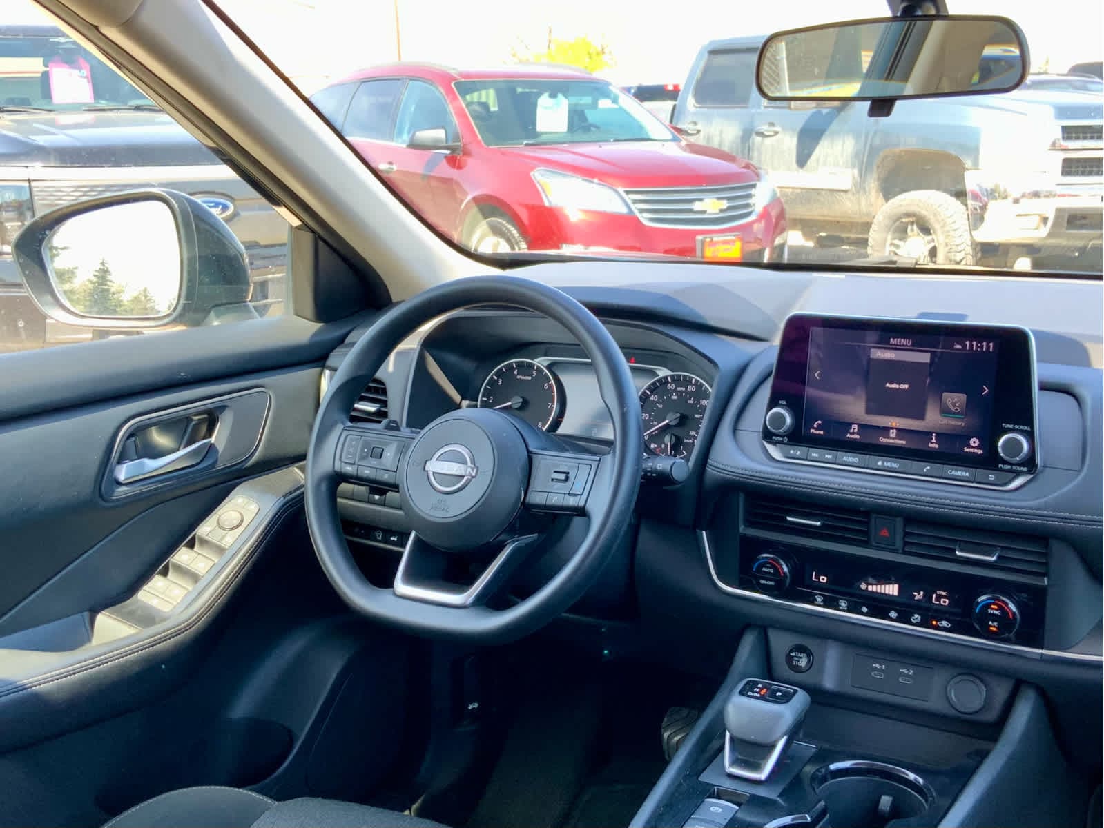 Thumbnail: 2024 Nissan Rogue - 31