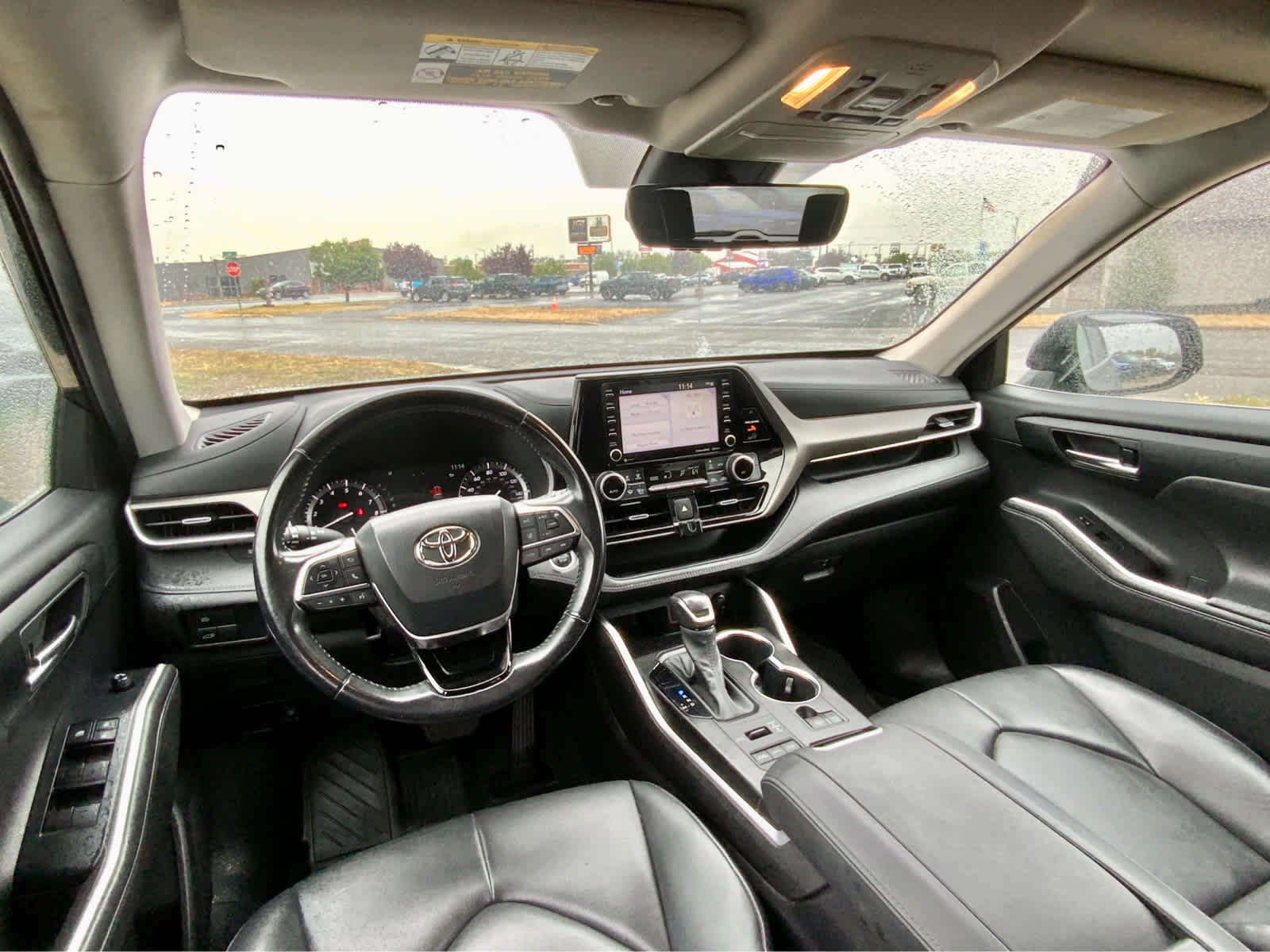 Thumbnail: 2021 Toyota Highlander - 33
