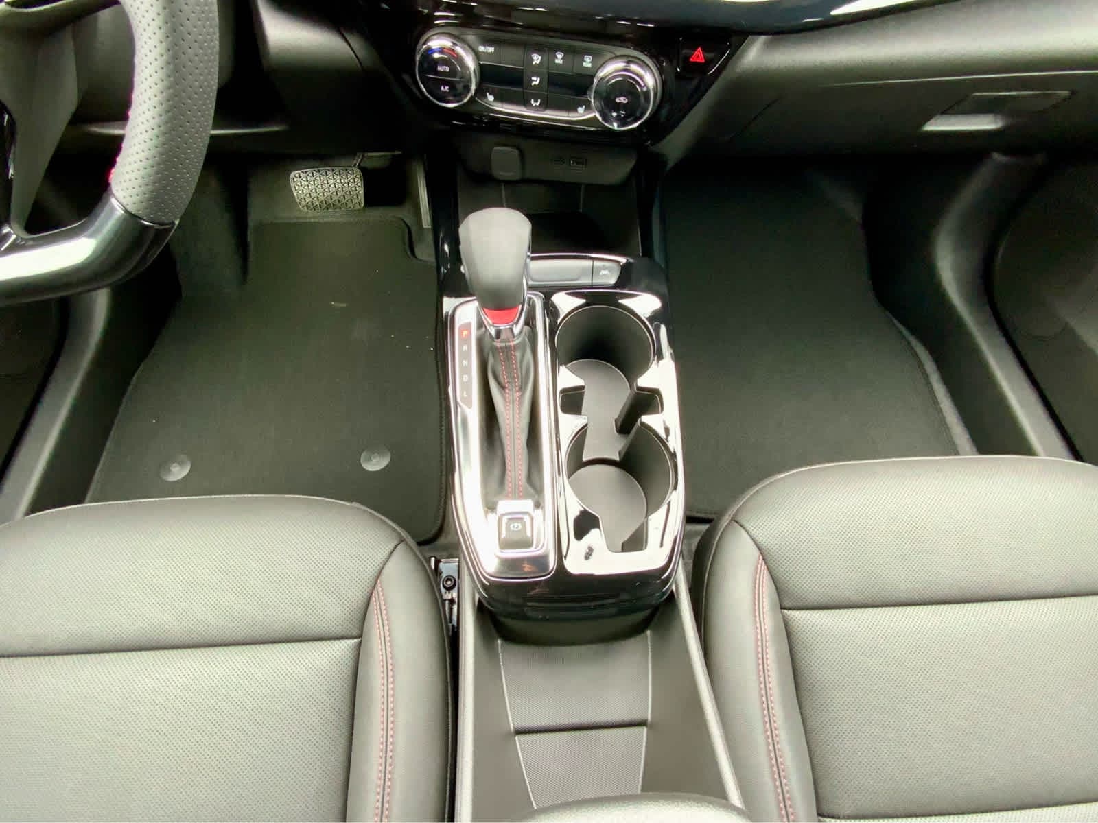 Thumbnail: 2026 Chevrolet Trax - 43