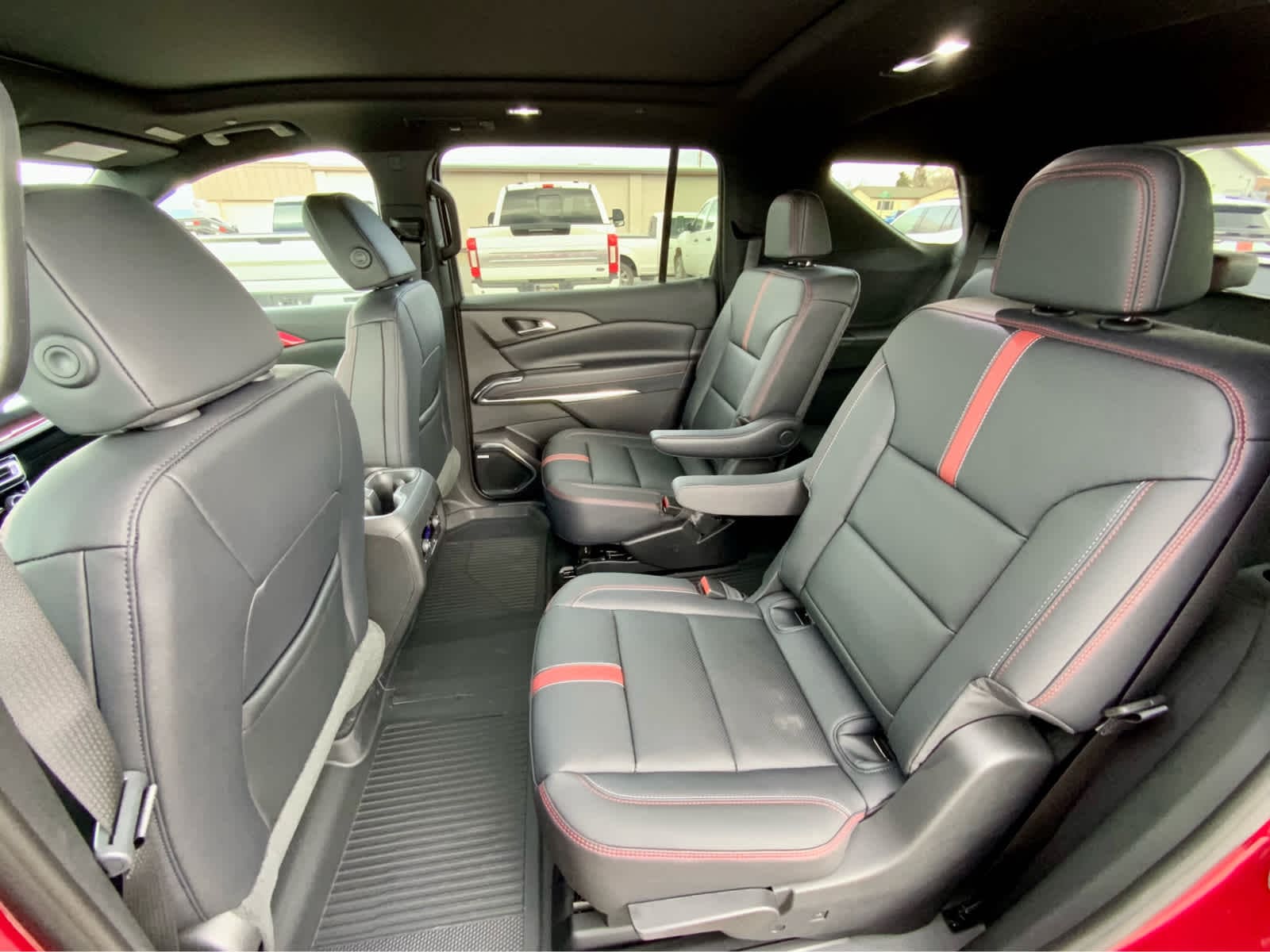 Thumbnail: 2026 Chevrolet Traverse - 27