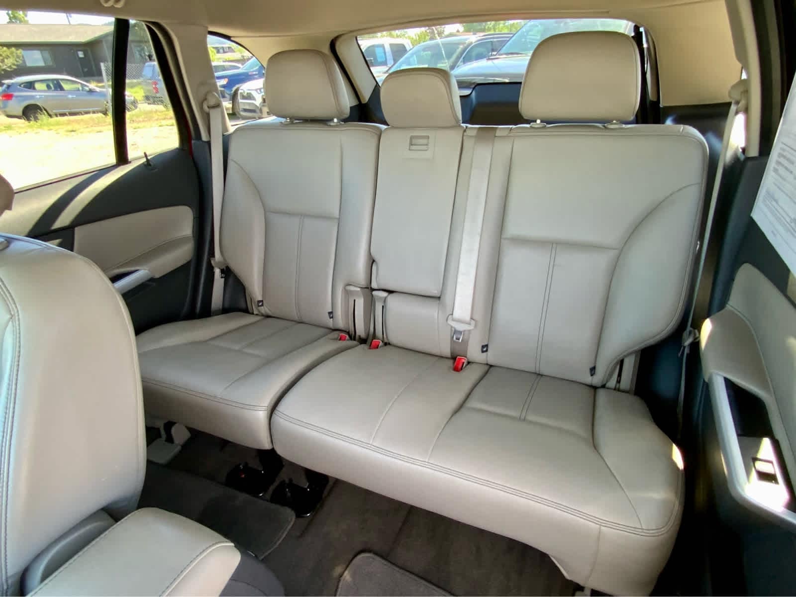 Thumbnail: 2013 Ford Edge - 24